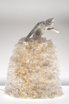 Pavlova Paper Light Sculpture by Papier à êtres