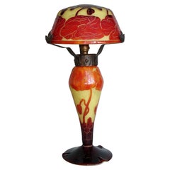 "Pavot" Très rare lampe de table par Le Verre Français circa 1925