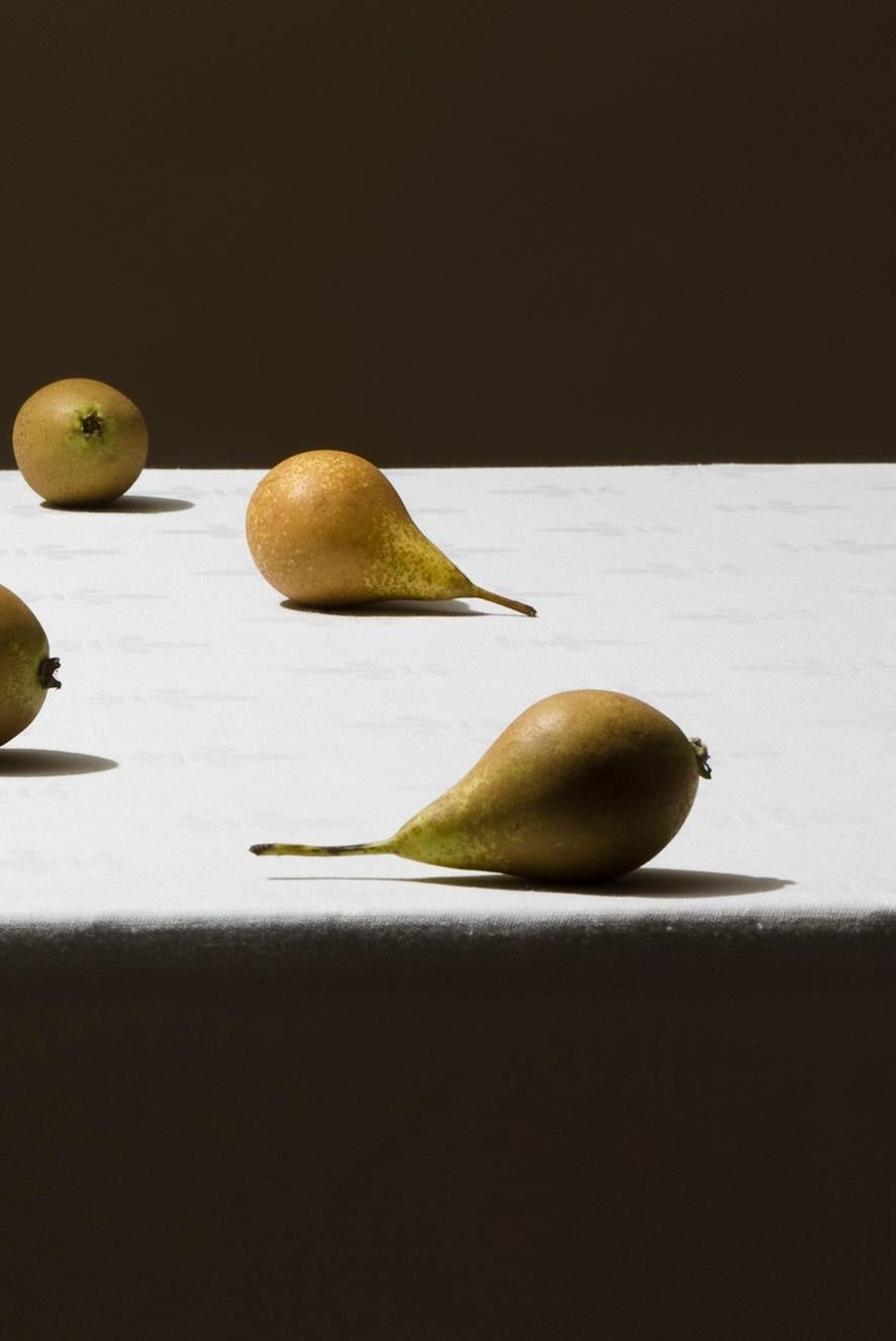 Untitled (#10-19) by Pawel Żak - Contemporary studio photography, pears, fruits For Sale 3