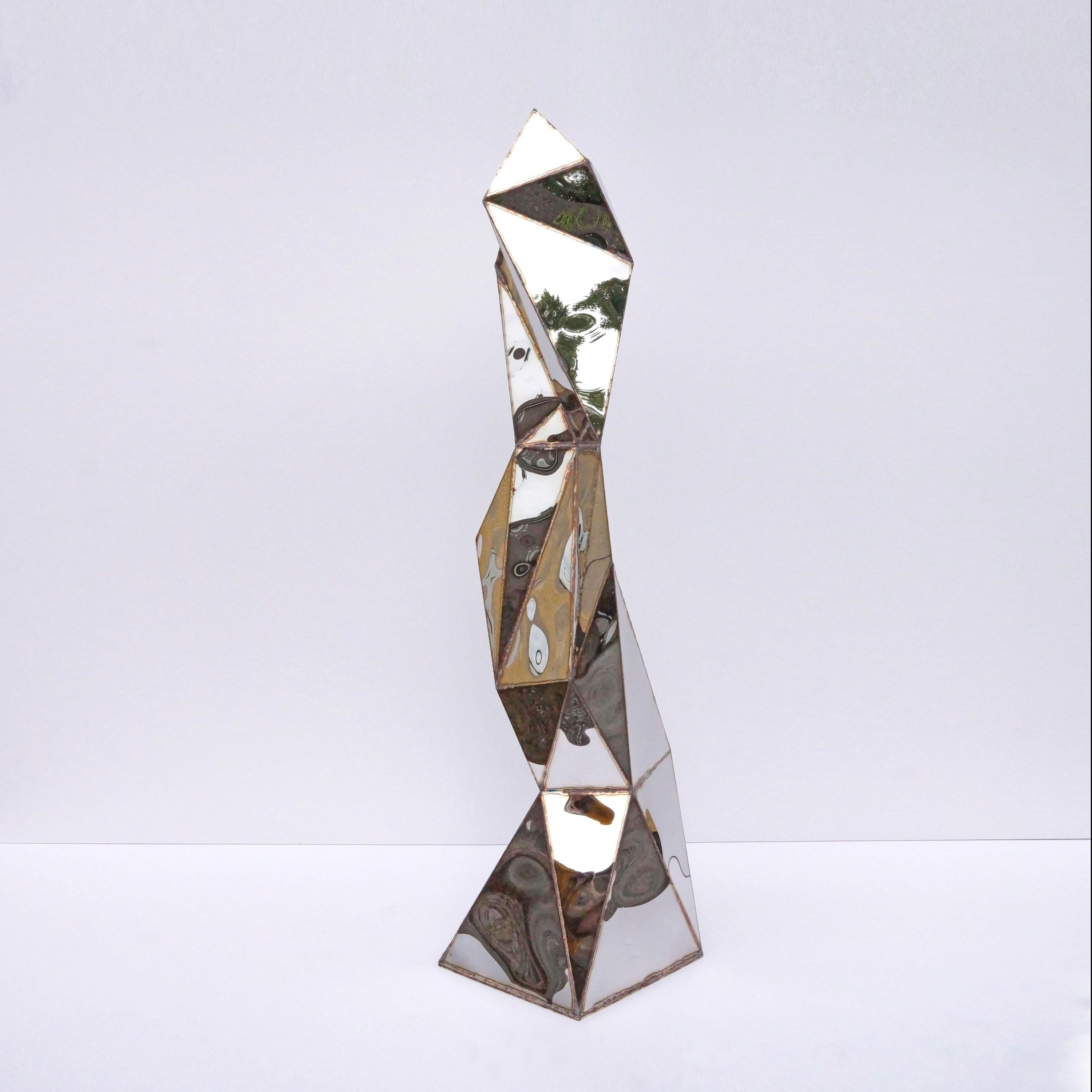 Escultura Peón de acero inoxidable soldado pulido a espejo de Julian Mayor en Nuevo estado para la venta en Geneve, CH