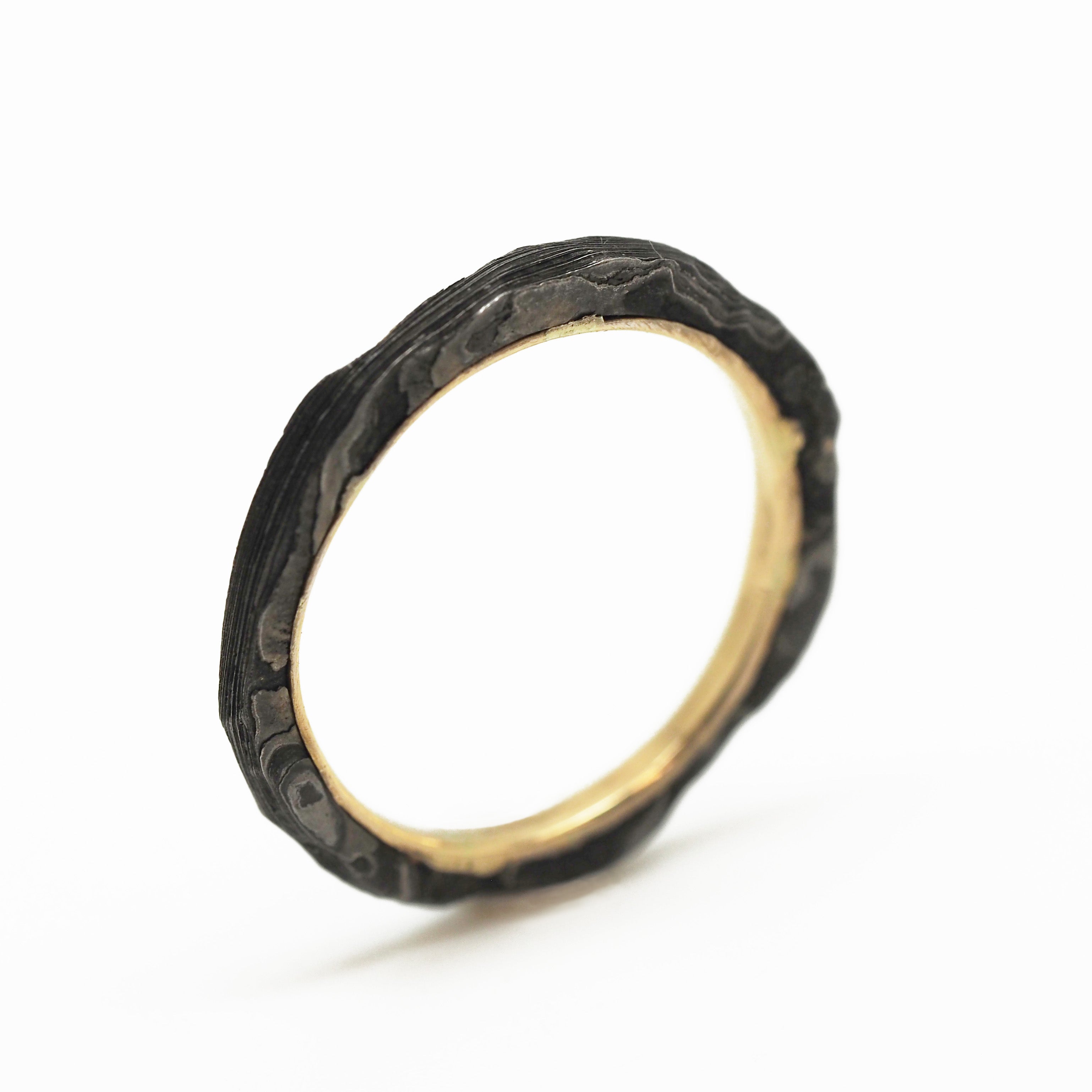 Paysages Gris Simple Line Ring by Karl Mazlo
