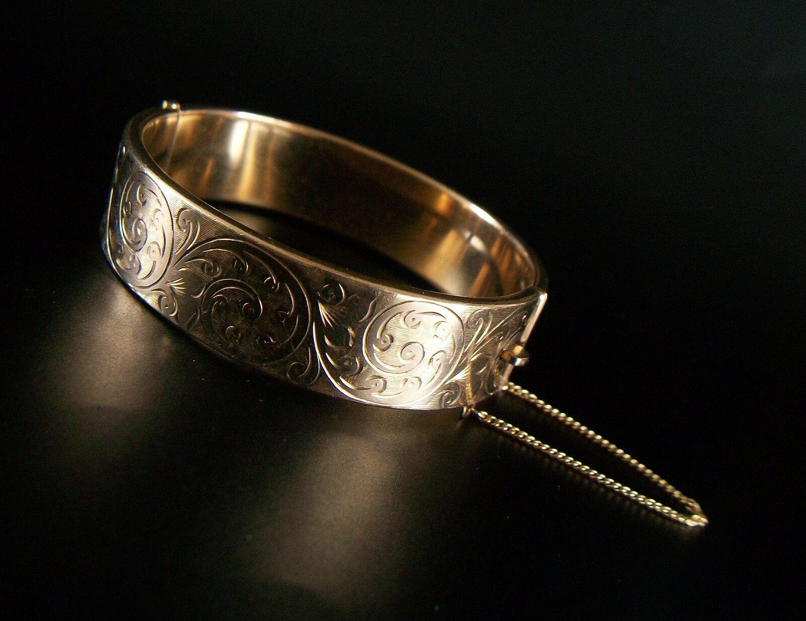 vintage rolled gold bangle