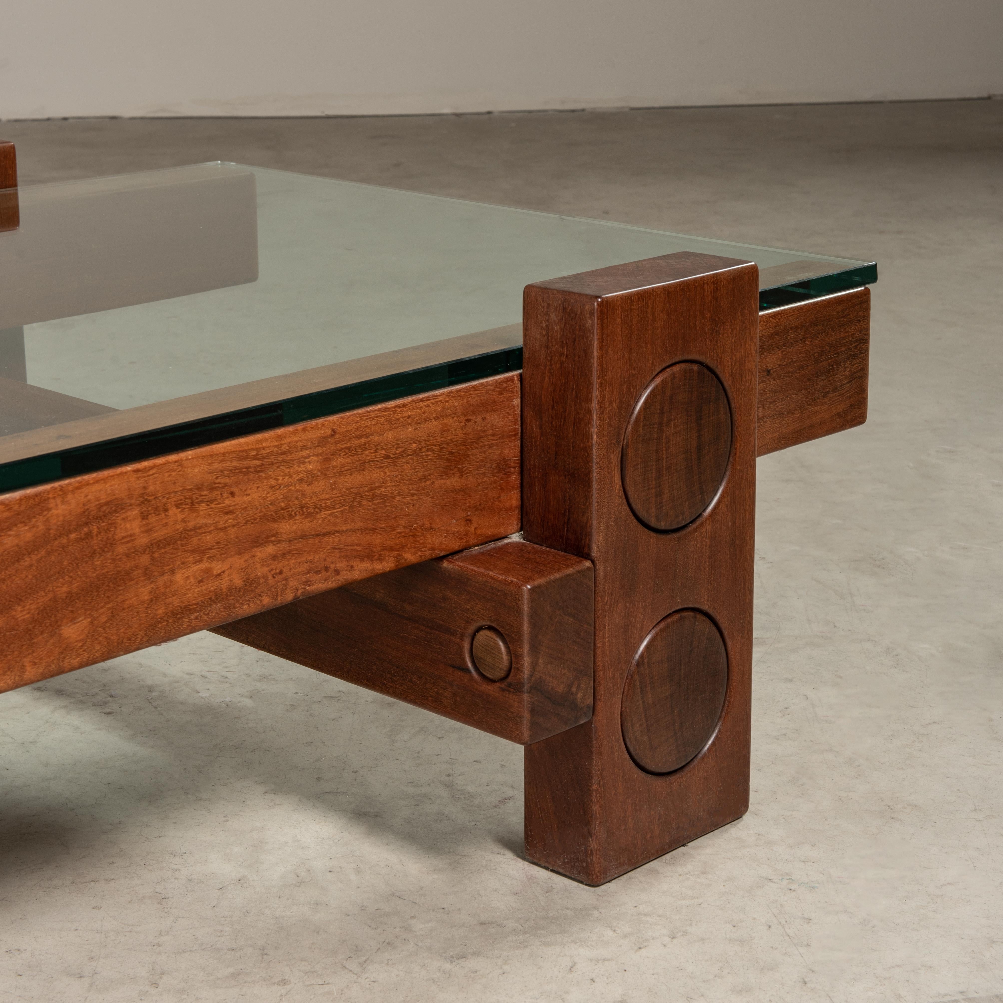 XXIe siècle et contemporain Table centrale 'PC' en bois massif, Zanini de Zanine, design contemporain brésilien en vente