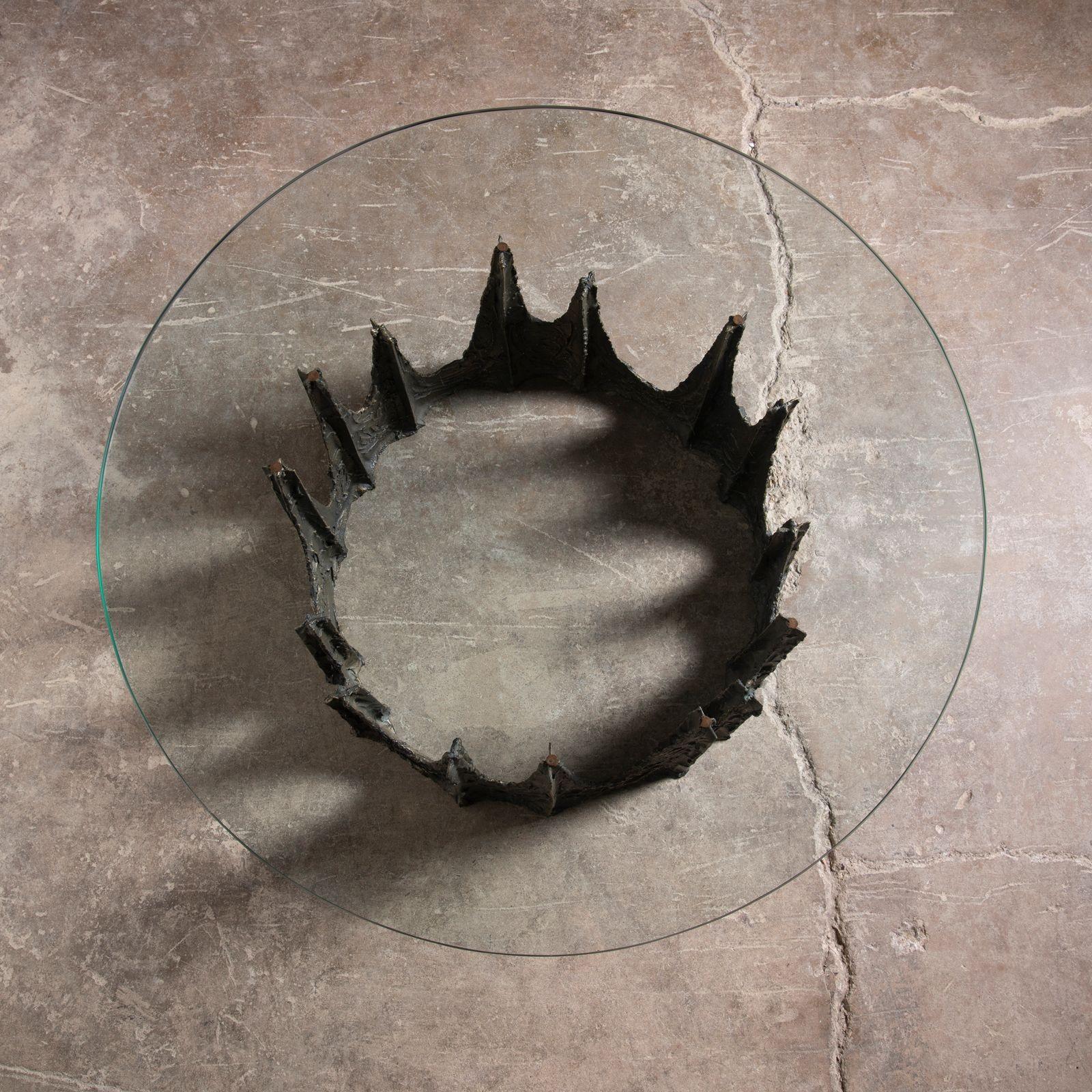 Early production PE-128 Coffee Table designed by Paul Evans, 1969. This Incredible brutalist coffee table, part of the