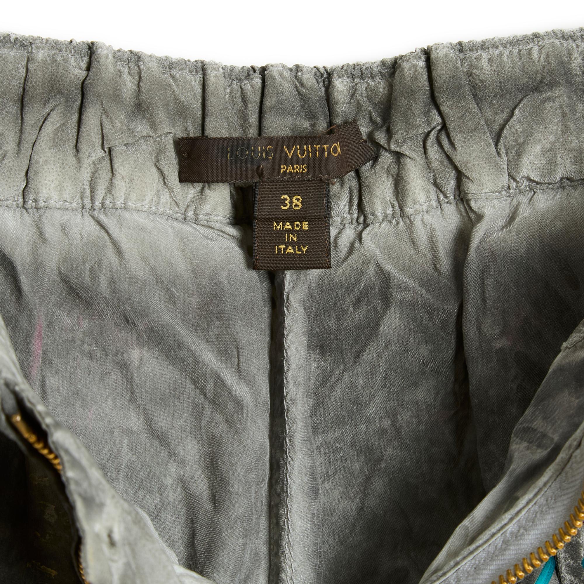 PE2016 Louis Vuitton Ghesquiere Ethnic Silk Shorts FR38 For Sale 3