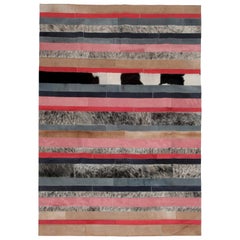 Tapis Nueva Raya en cuir de vache personnalisable à rayures pêche, noires et blanches, X-Large