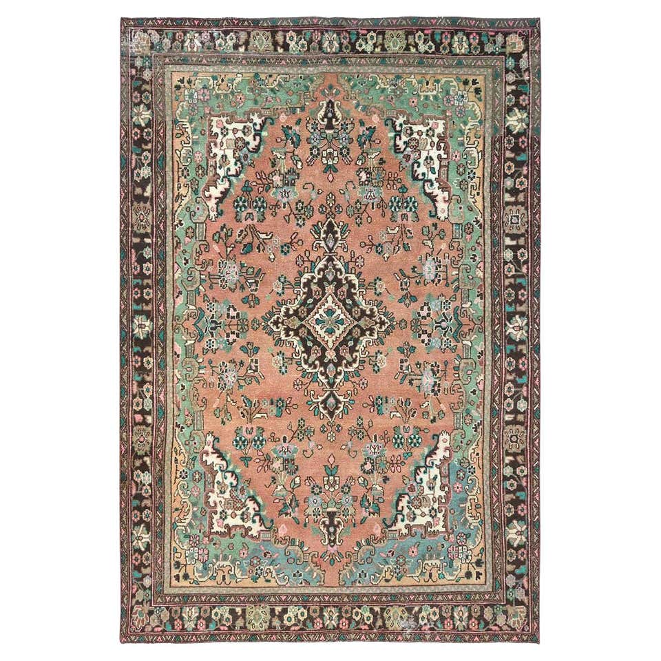 Victorian Peach Color Rug Vintage Peach Color - 159 For Sale on 1stDibs