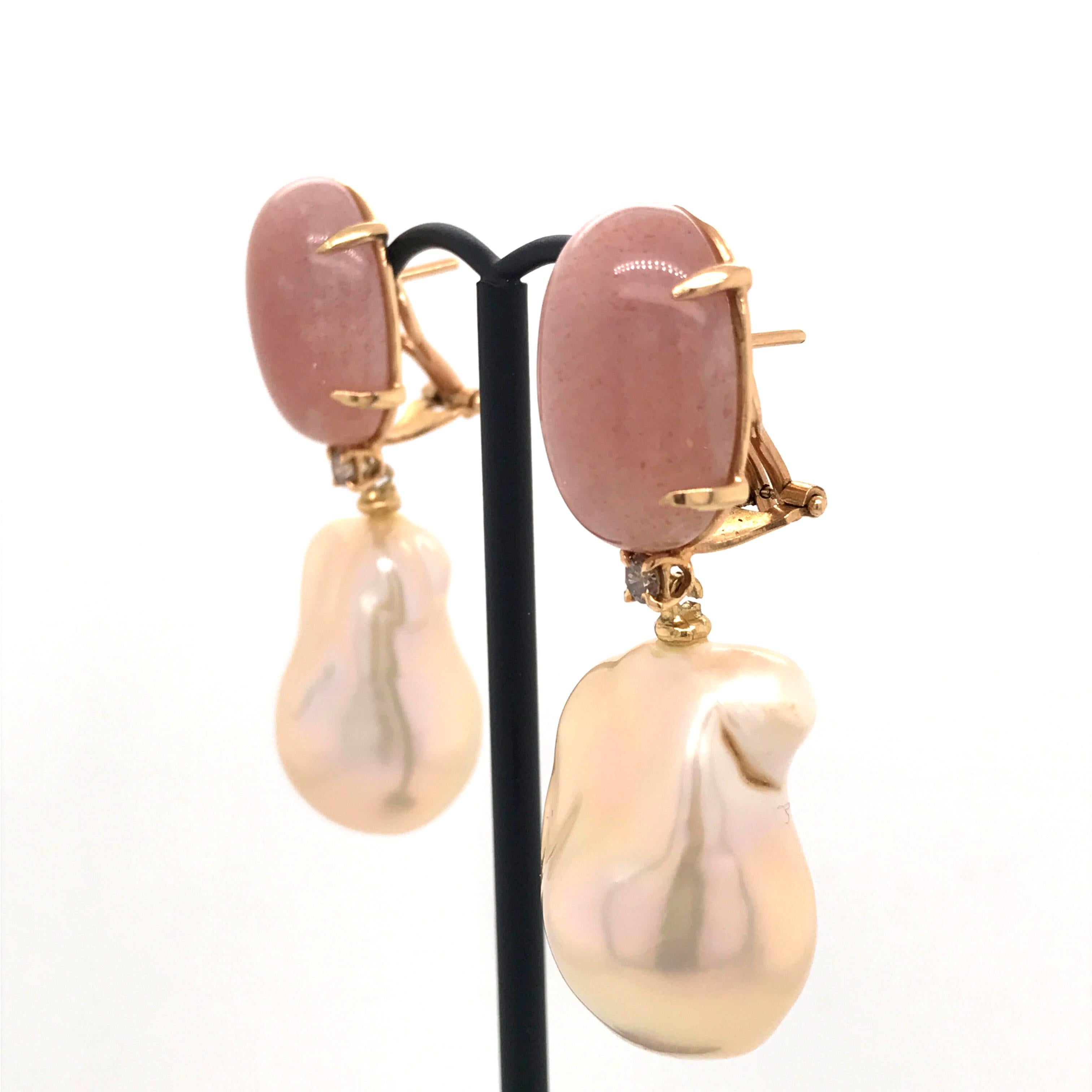 Peach Moonstone Baroque Pearls and Brown Diamonds on Yellow Gold Earrings 3