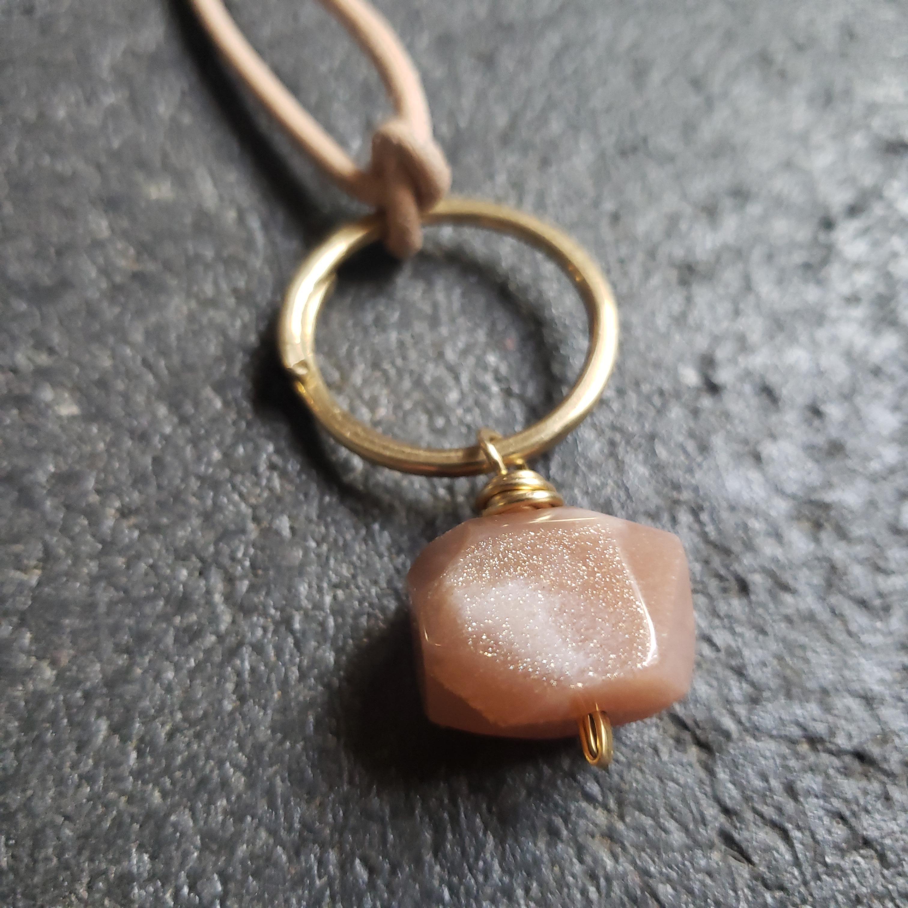 Hexagon Cut Peach Moonstone Gemstone Chakra Love Talisman Leather Necklace For Sale