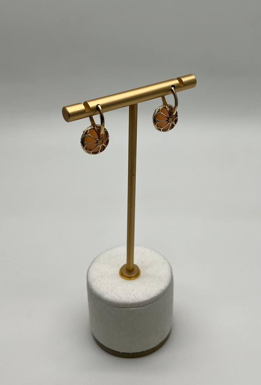 Pendientes de gota de oro amarillo de 14 quilates con halo de diamantes de piedra lunar naranja melocotón en venta 7