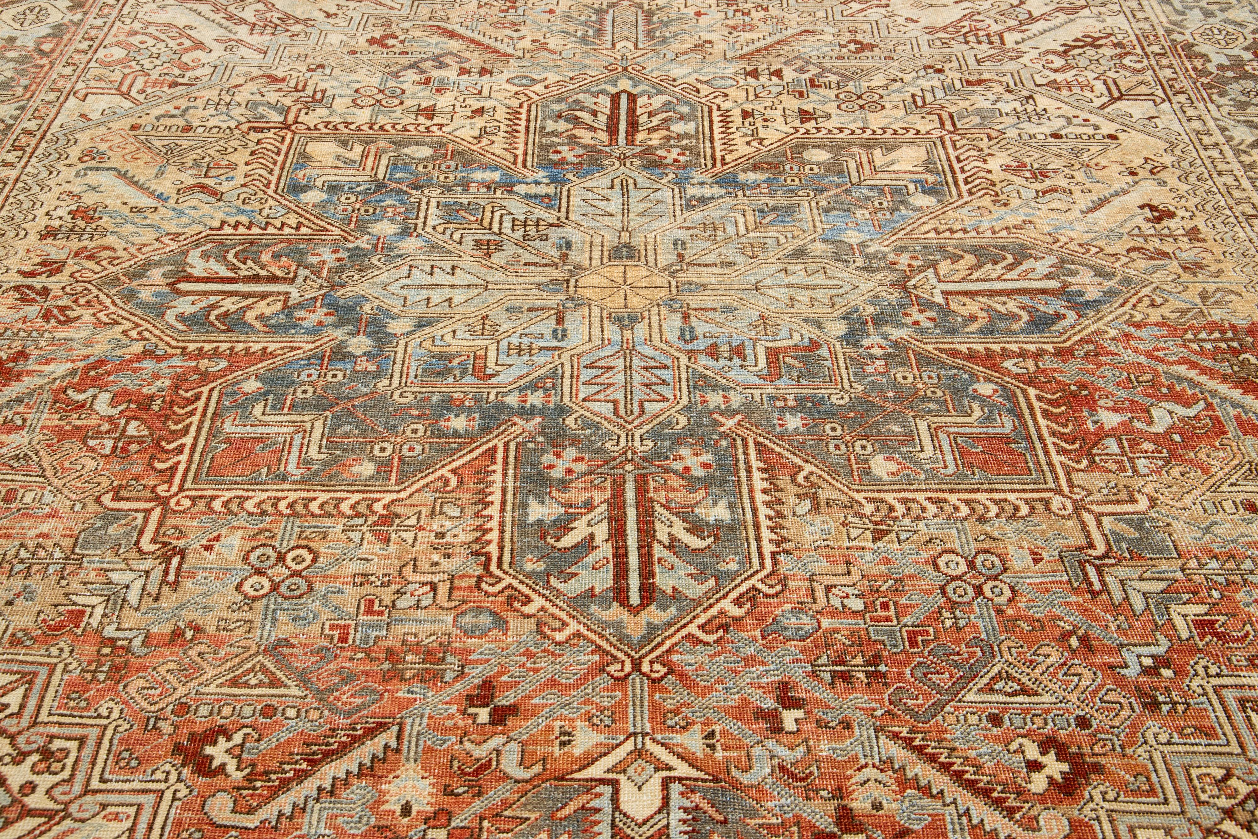 Peach Persian Heriz Antique Wool Rug Featuring a Medallion Motif From The 1920s For Sale 4