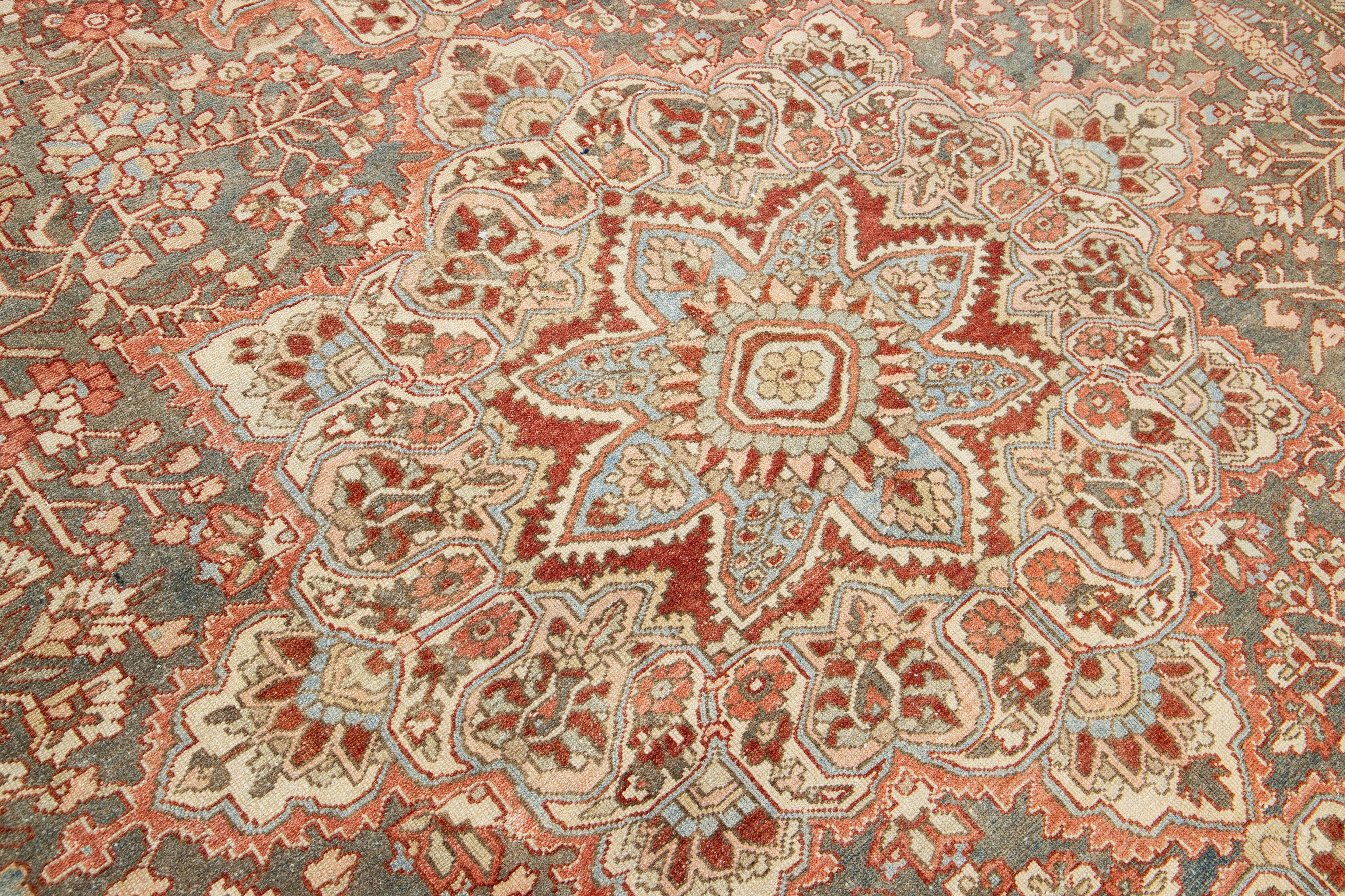 Peach Persian Medallion Bakhtiari Wool Rug was handcrafted in the 1920s For Sale 1