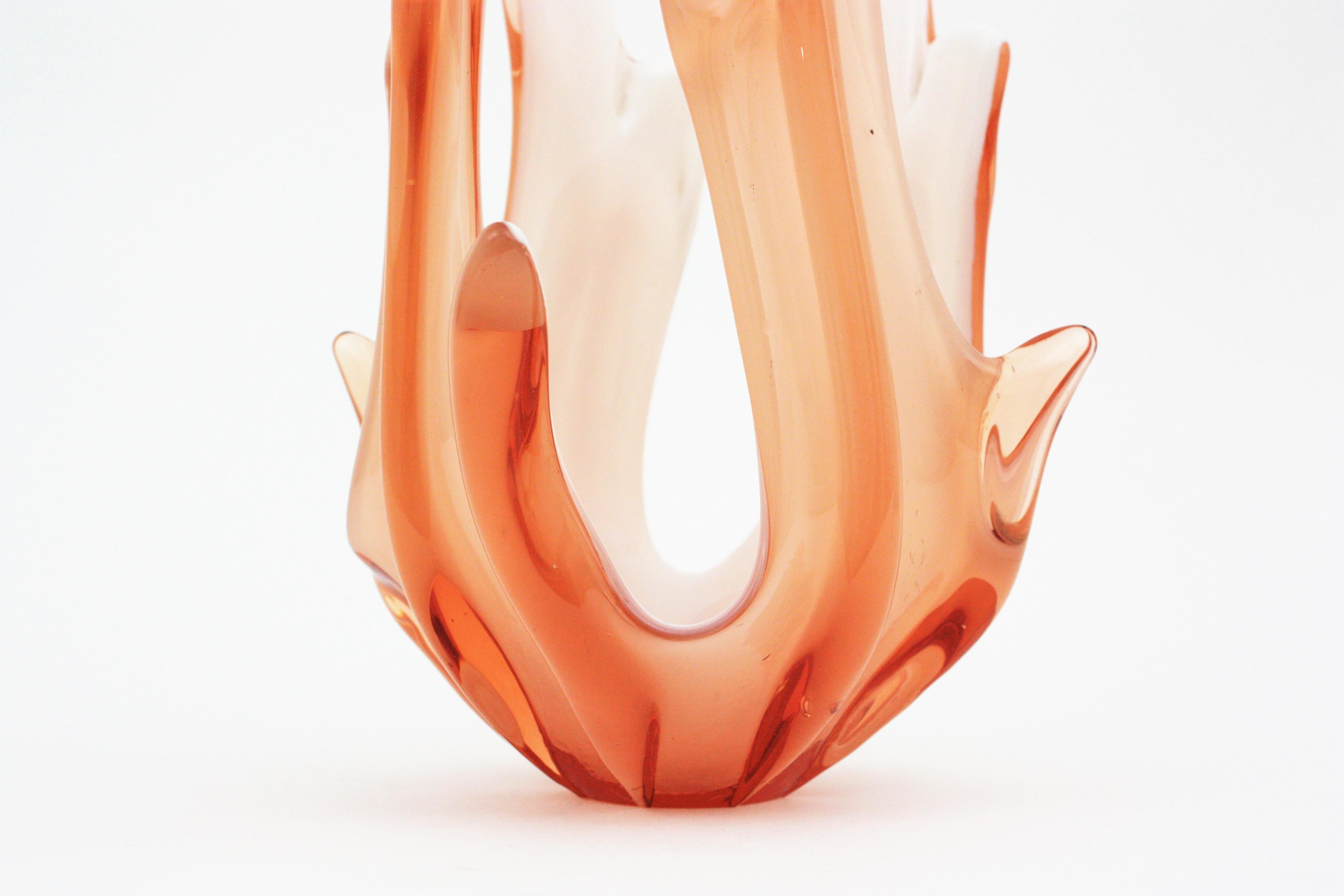 Murano Peach Pink and Opal White Art Glass Centerpiece Vase In Good Condition In Barcelona, ES