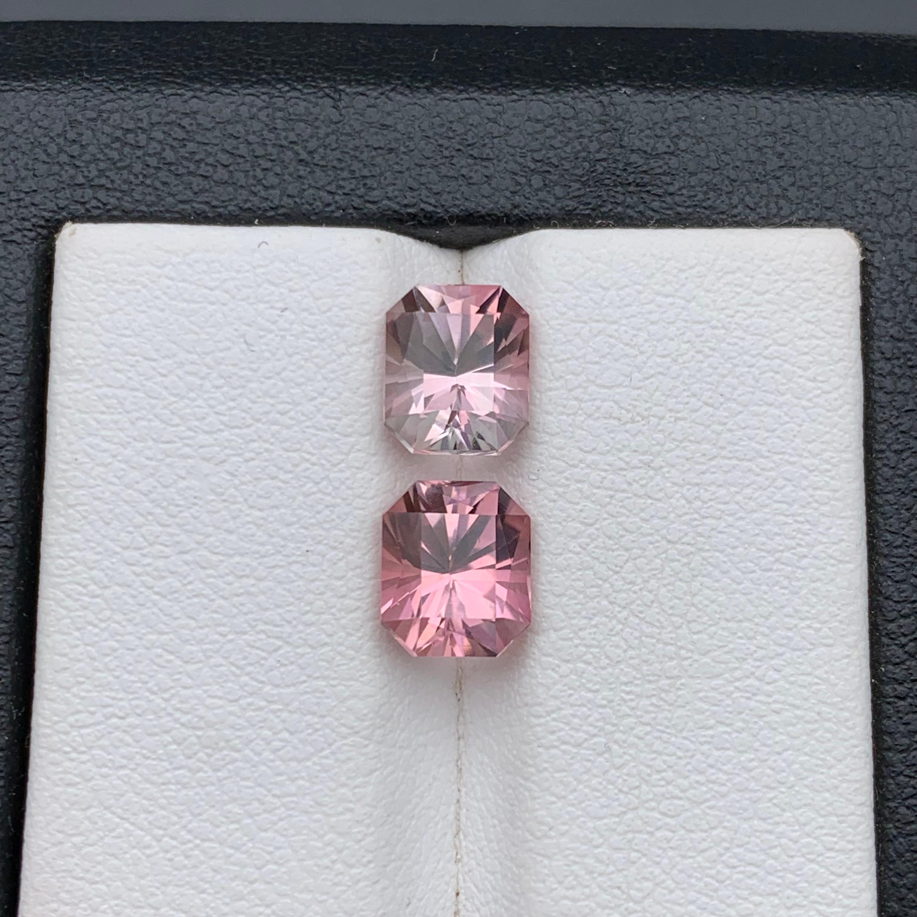 Paar pfirsichfarbene & rosa natürliche Turmalin-Edelsteine, 3,80 Karat, achteckige Smaragdschliff-Ring, Smaragdschliff (Achteckschliff) im Angebot