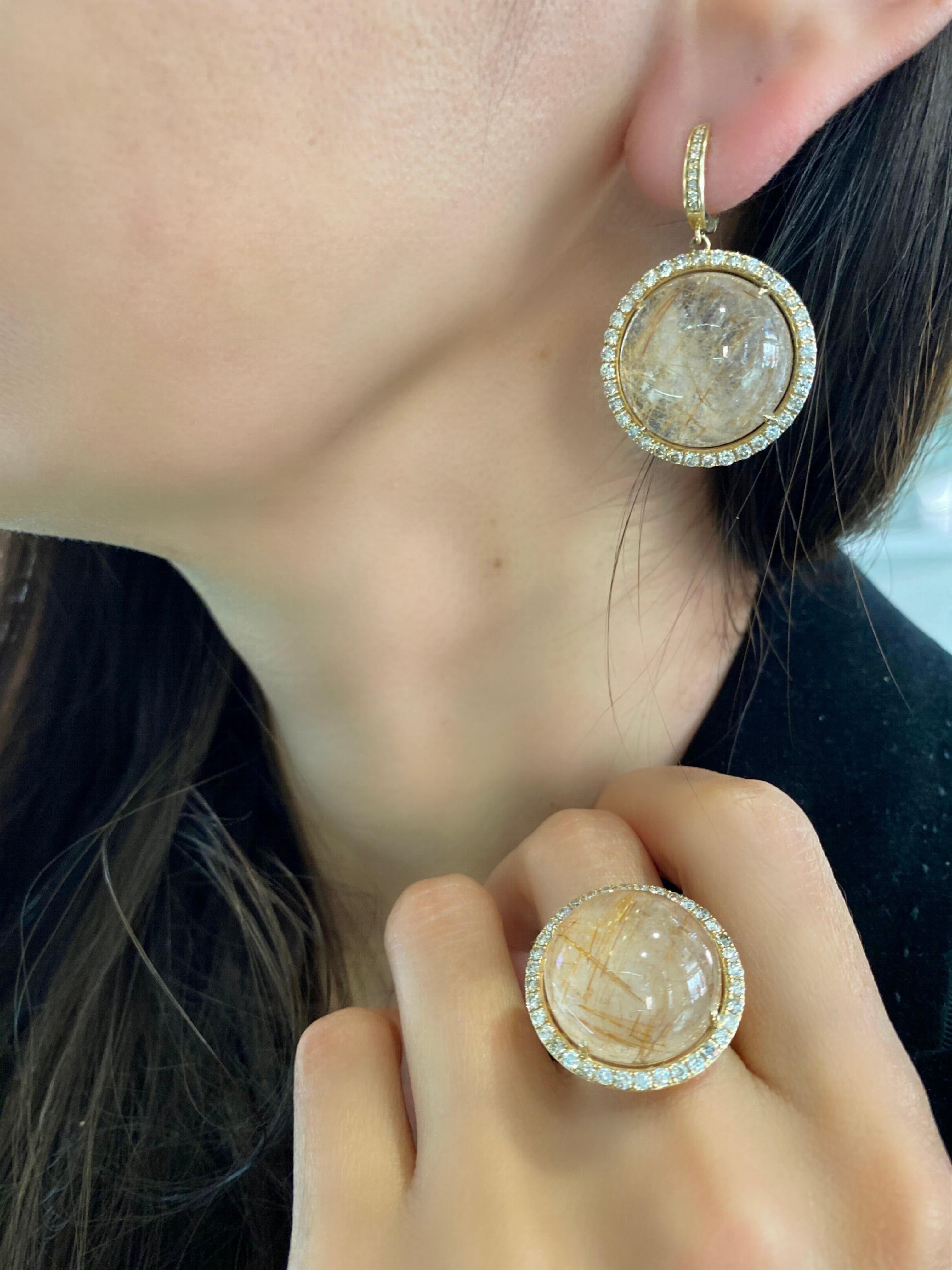 Boucles d'oreilles en or 14 carats avec cabochons ronds de quartz rose pêche et halo de diamants Pour femmes en vente