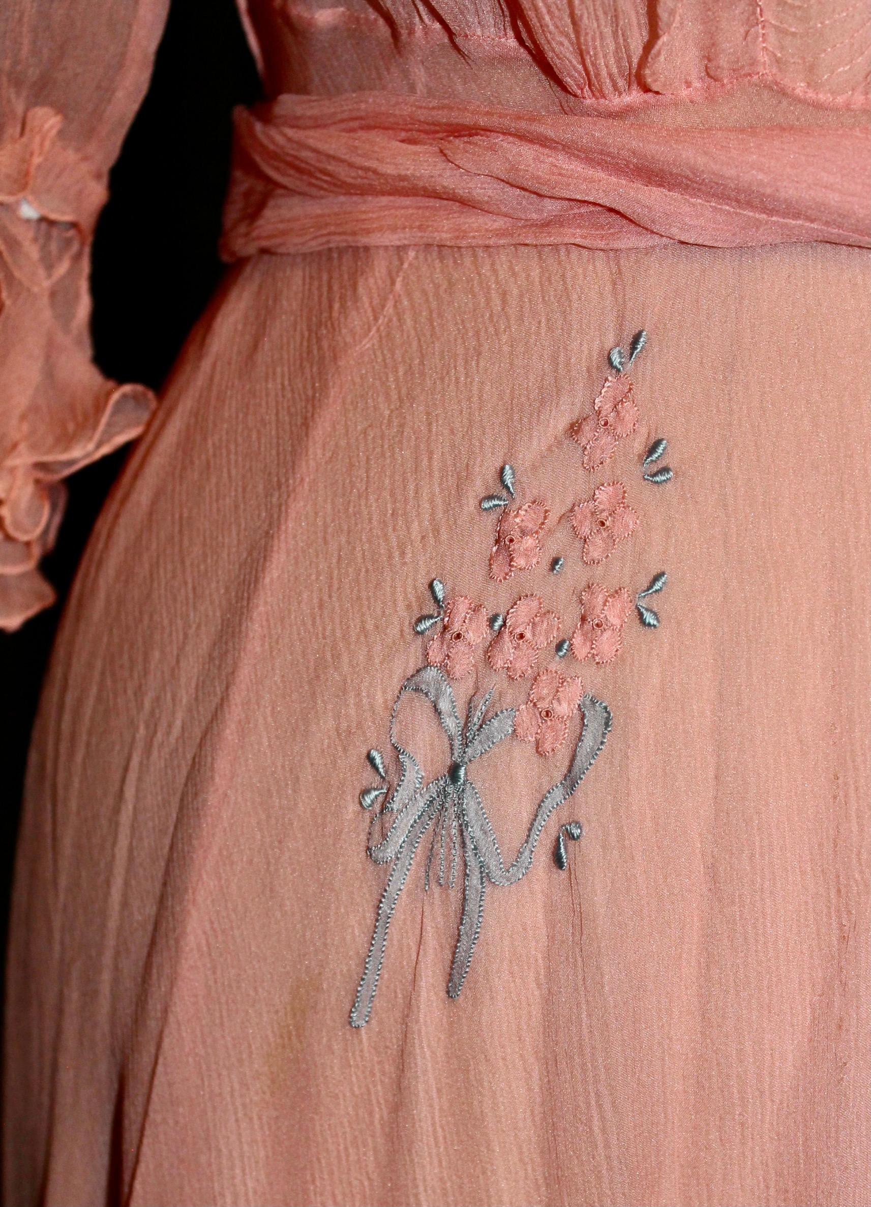 Peach Silk Chiffon Lingerie Ensemble For Sale 1