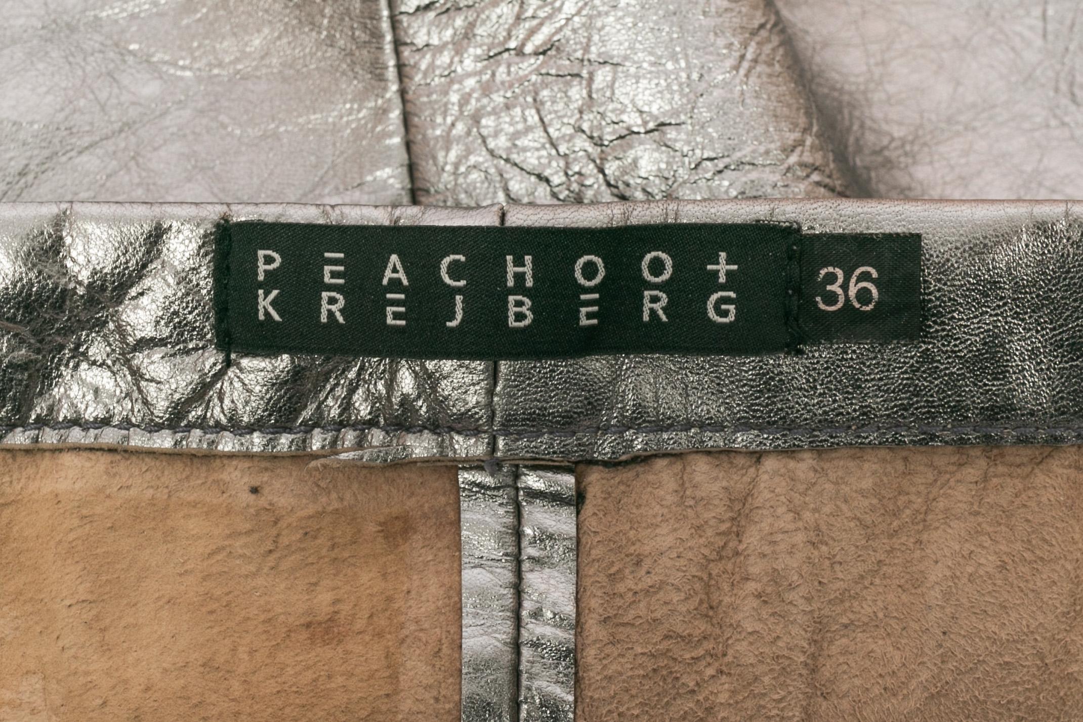Short en cuir Peachoo + Krejberg en vente 1