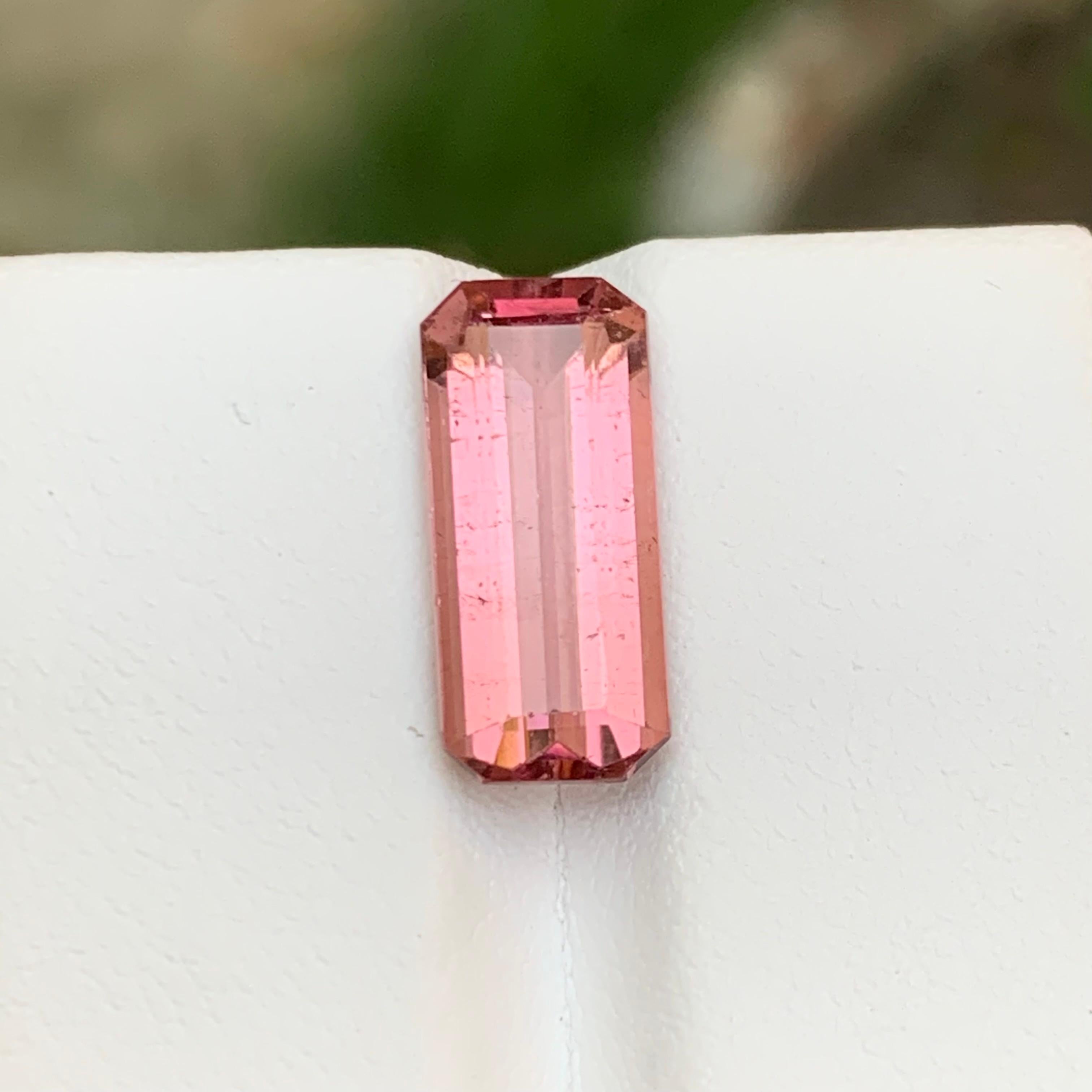 Femenino o masculino Gema turmalina natural rosa melocotón 5,90 ct talla esmeralda  Anillo Colgante Joya en venta