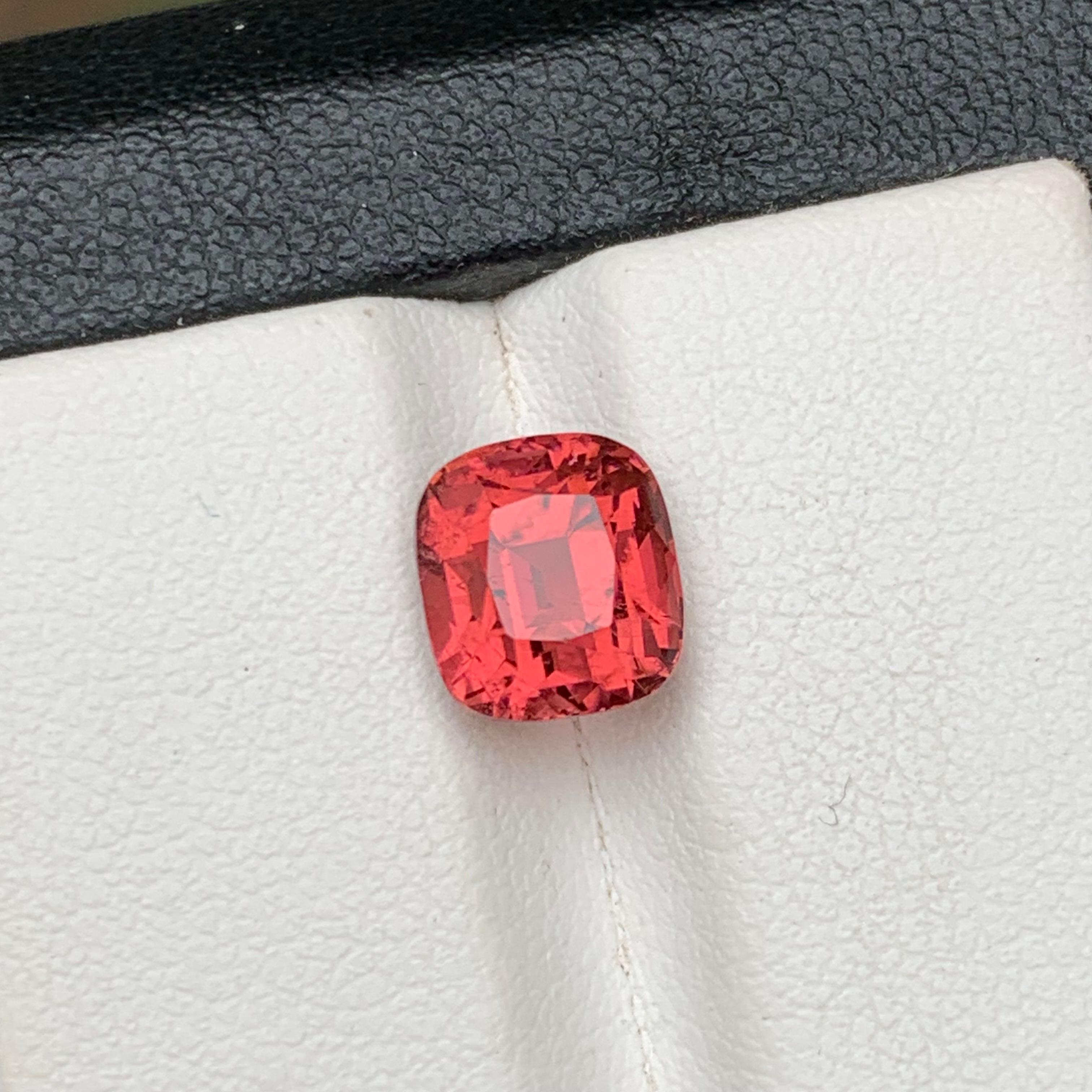 Peachy Pink Natural Tourmaline Ring Loose Gemstone 3.30 Ct Cushion Cut-Jewelry For Sale 6