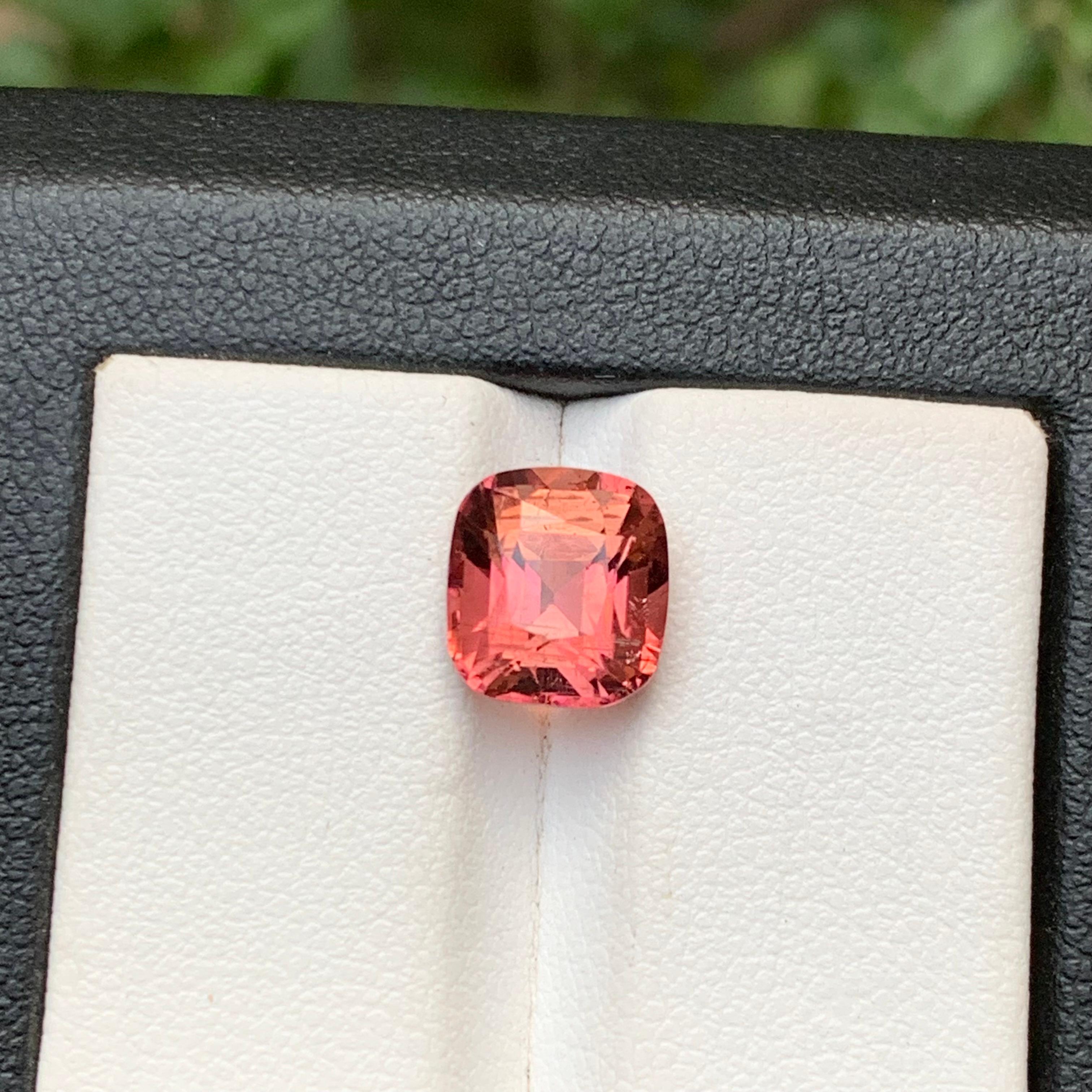 Peachy Pink Natural Tourmaline Ring Loose Gemstone 3.40 Ct Cushion Cut-Jewelry For Sale 5