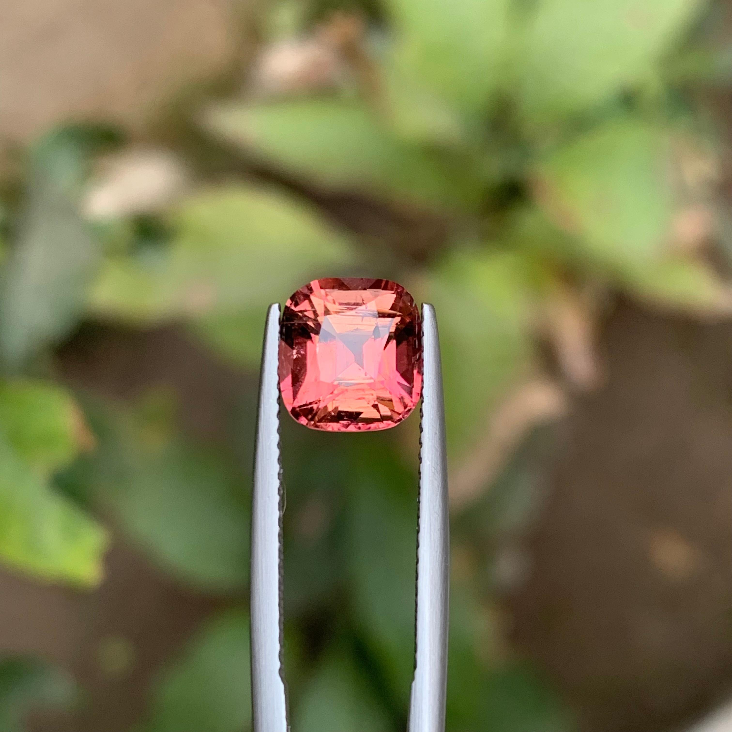 Peachy Pink Natural Tourmaline Ring Loose Gemstone 3.40 Ct Cushion Cut-Jewelry For Sale 3