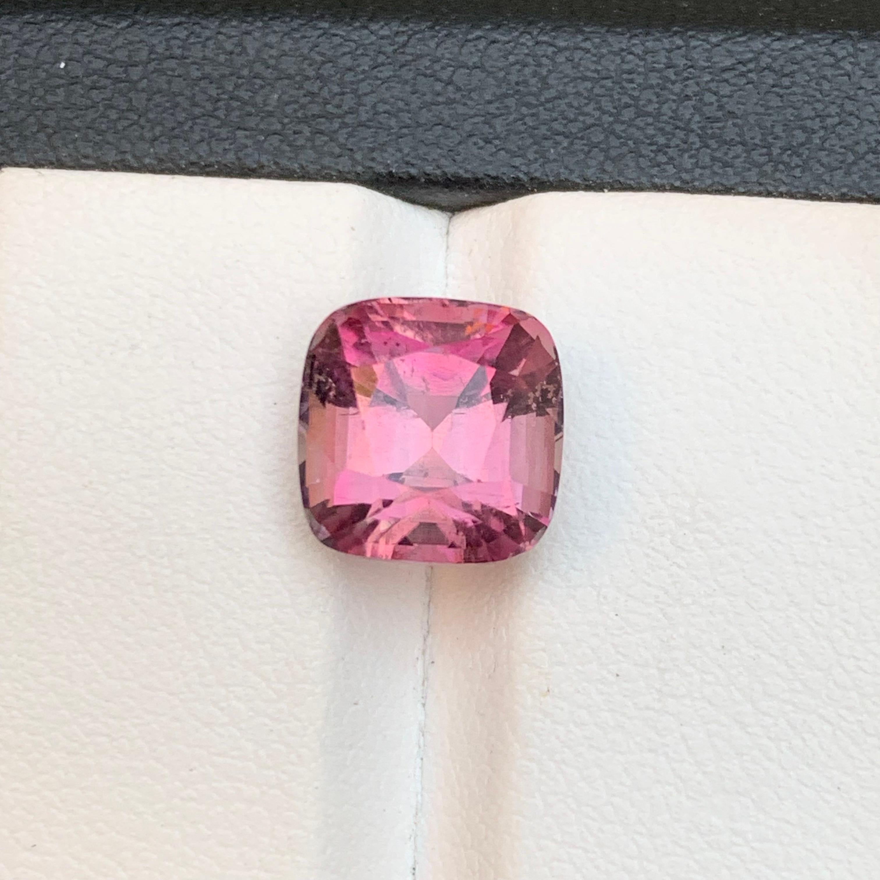 Anello con tormalina naturale rosa pesca, gemma sciolta da 5.45 carati con taglio a cuscino - Gioielli in vendita 6
