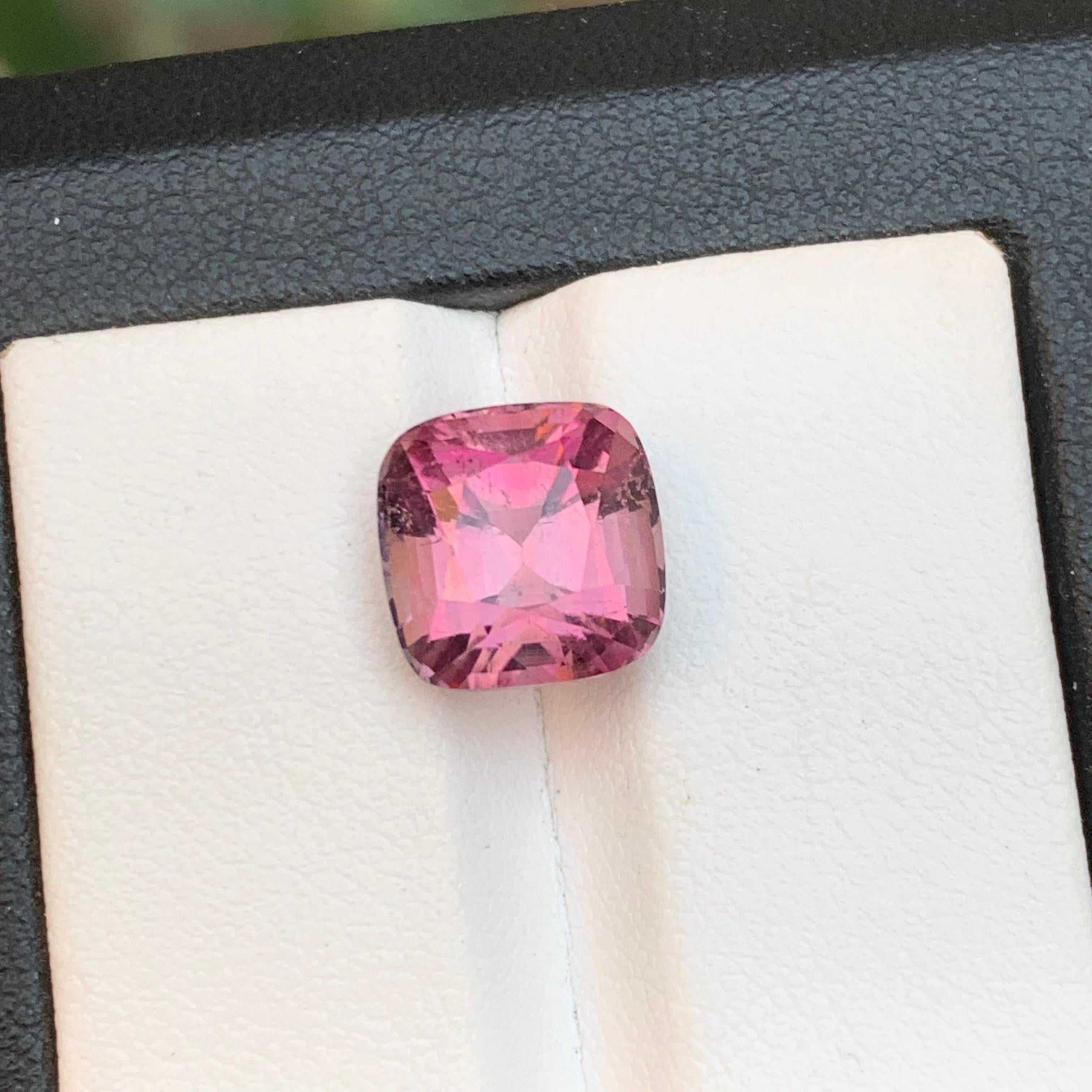 Anello con tormalina naturale rosa pesca, gemma sciolta da 5.45 carati con taglio a cuscino - Gioielli in vendita 7