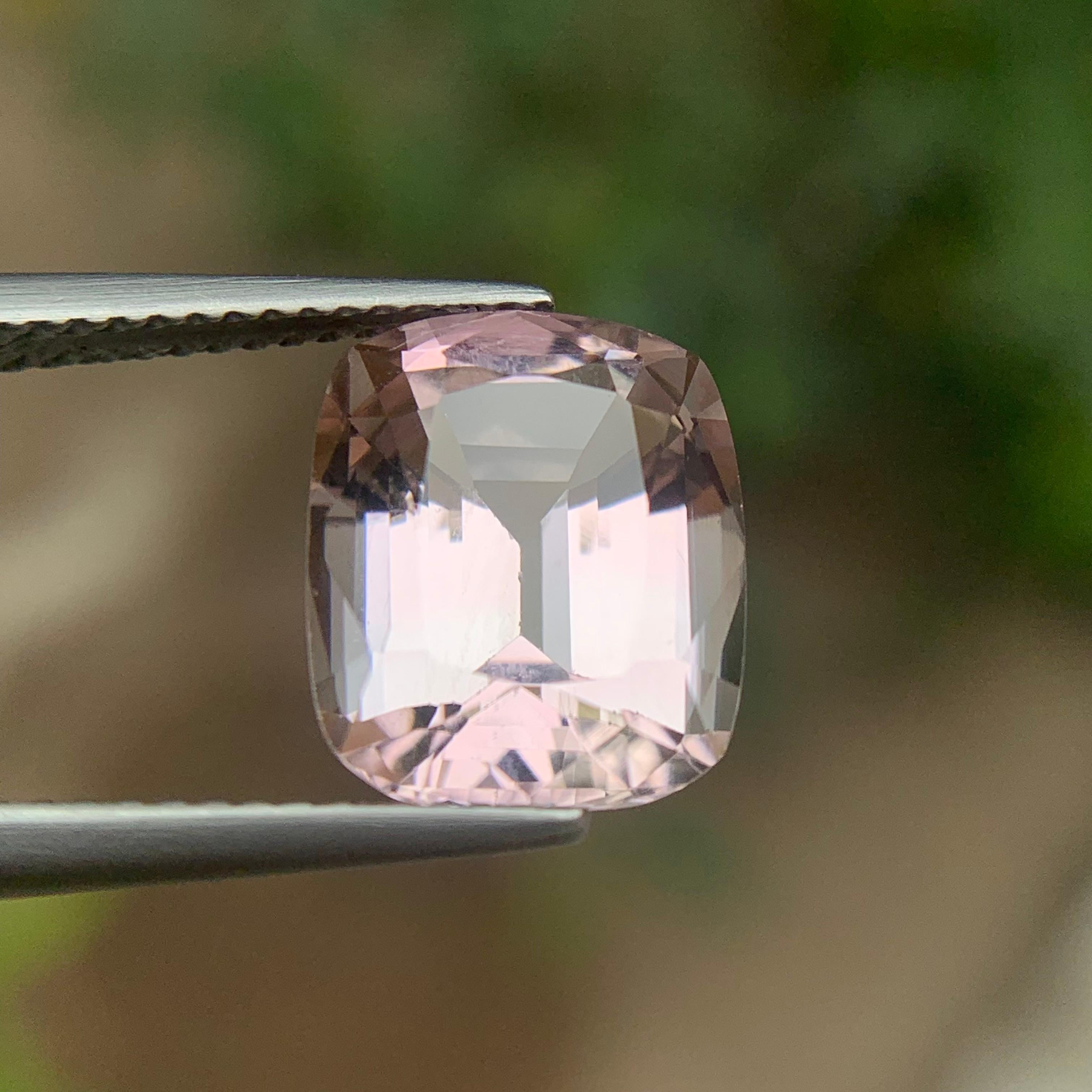 Women's or Men's Peachy Pink Natural Tourmaline Ring Loose Gemstone 5.65 Ct Cushion Cut-Jewelry For Sale