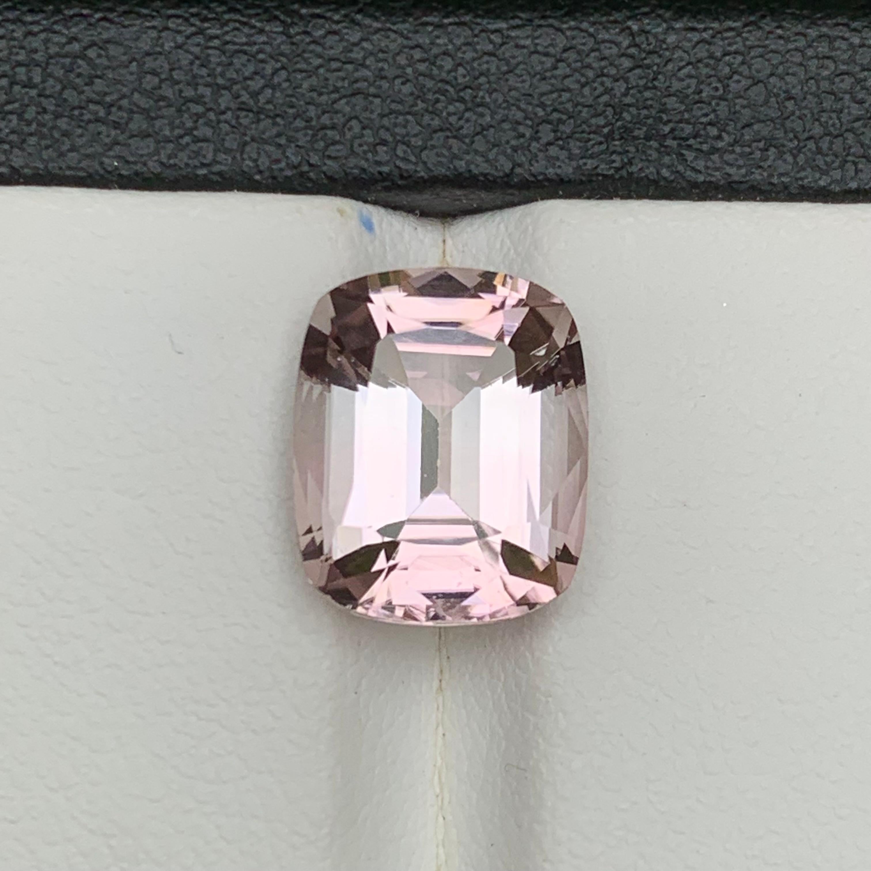 Peachy Pink Natural Tourmaline Ring Loose Gemstone 5.65 Ct Cushion Cut-Jewelry For Sale 4