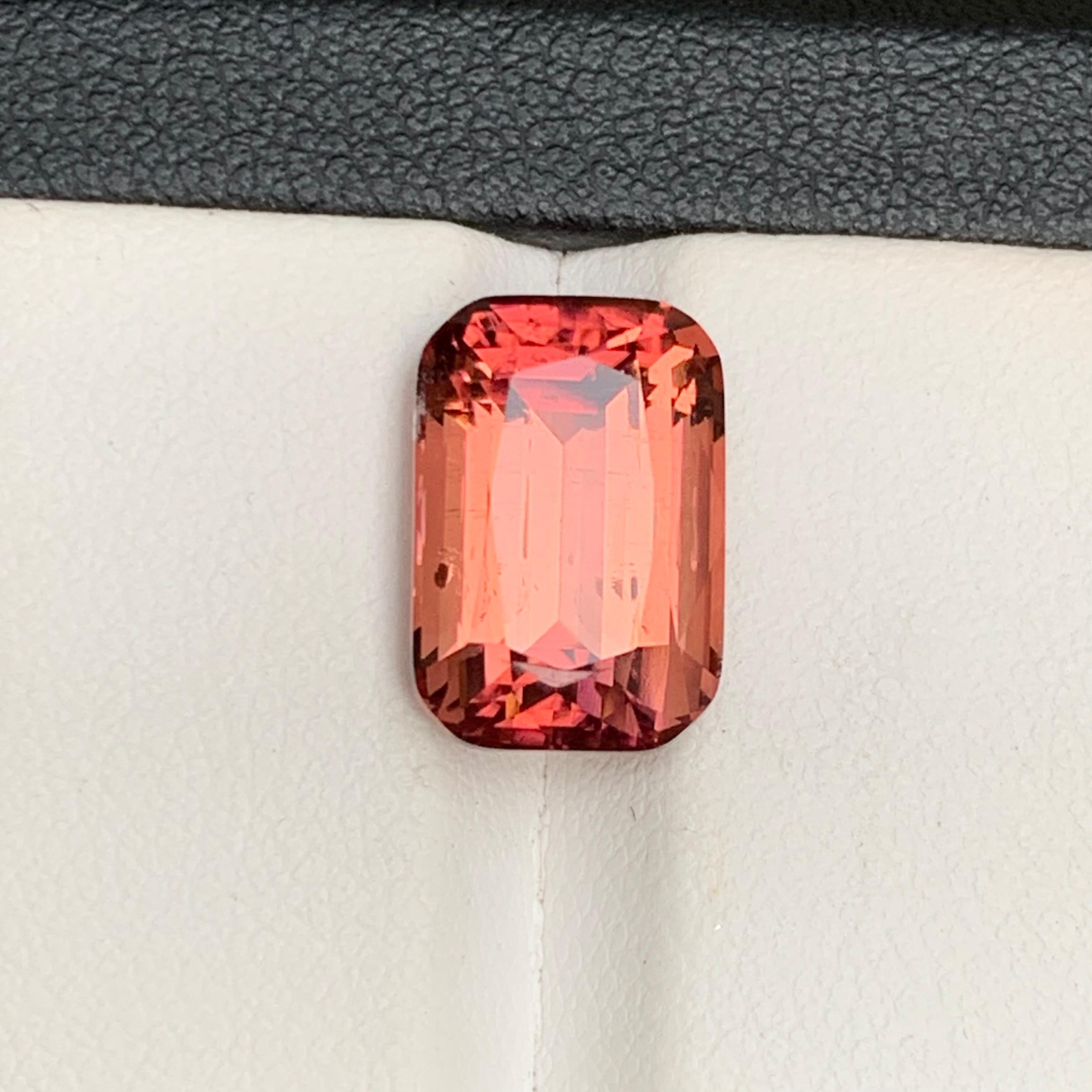 Bague en tourmaline naturelle rose pêche, pierre précieuse non sertie, taille coussin 7,05 carats en vente 4