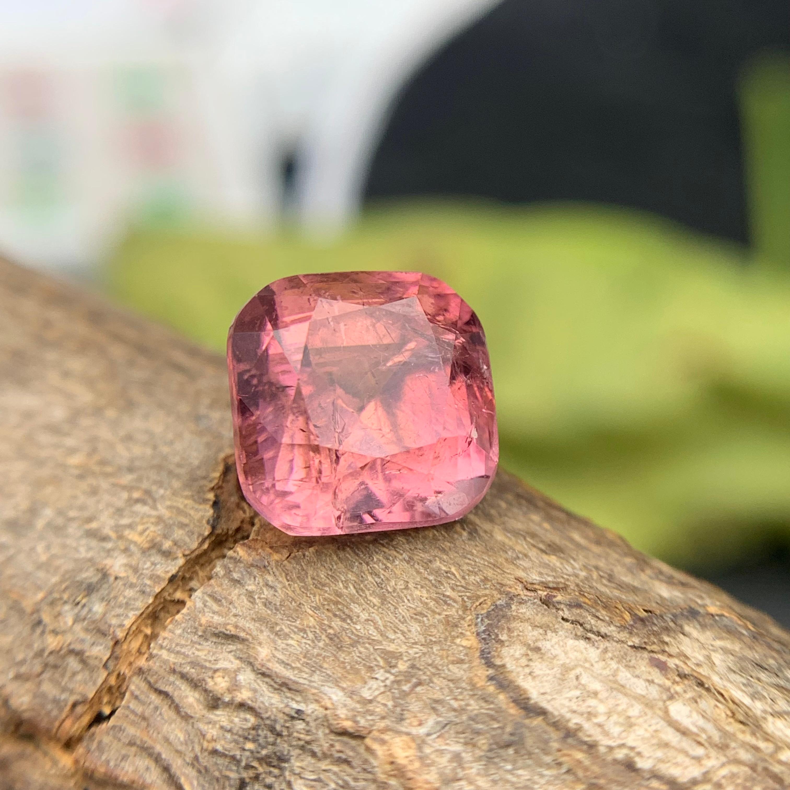 Peachy Pink Natural Tourmaline Ring, Pendant Loose Gemstone 5 Carat Cushion Cut In New Condition For Sale In Peshawar, PK