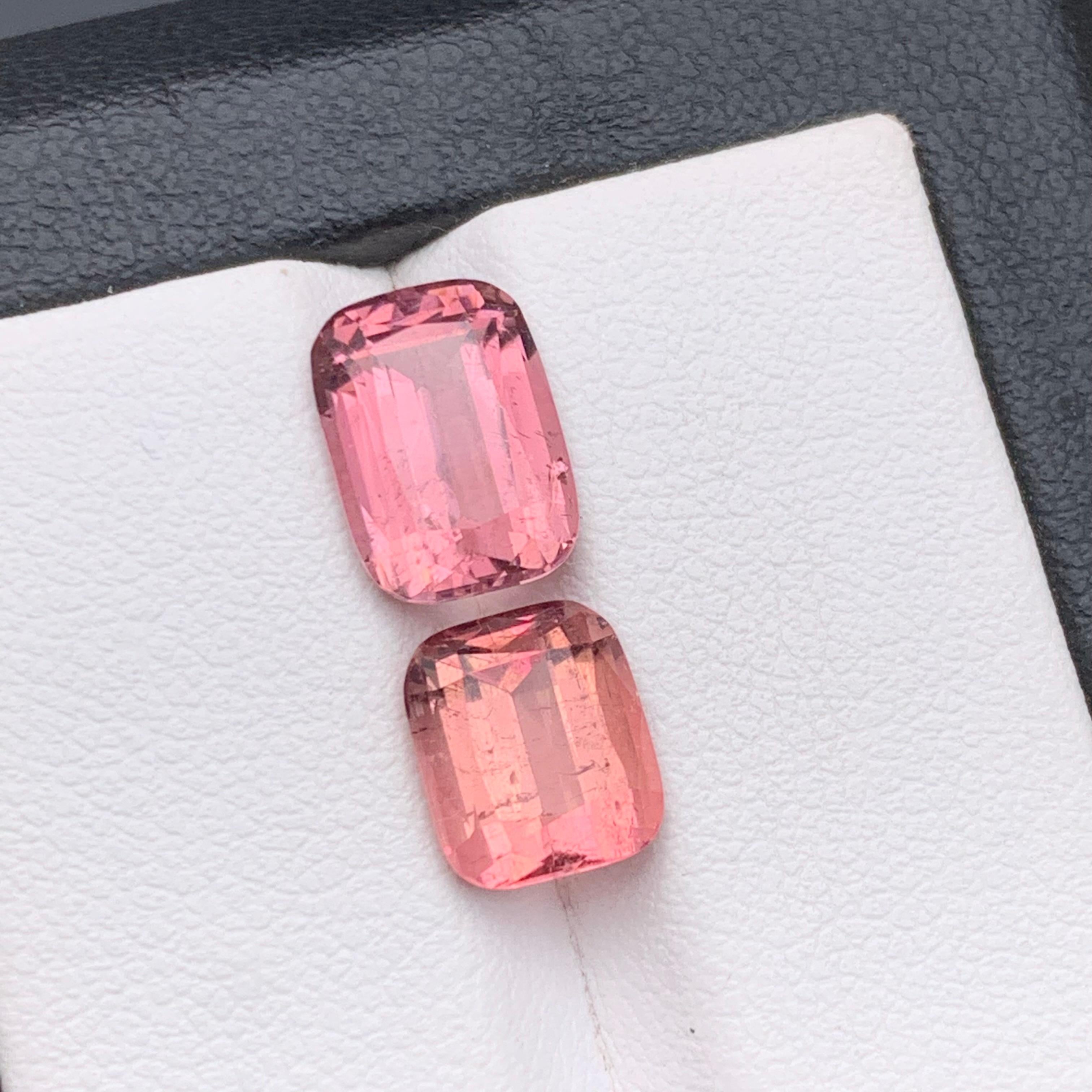 Contemporaneo Anello con tormalina naturale rosa pesca, ciondolo con gemme sciolte 6,05 carati taglio cuscino in vendita