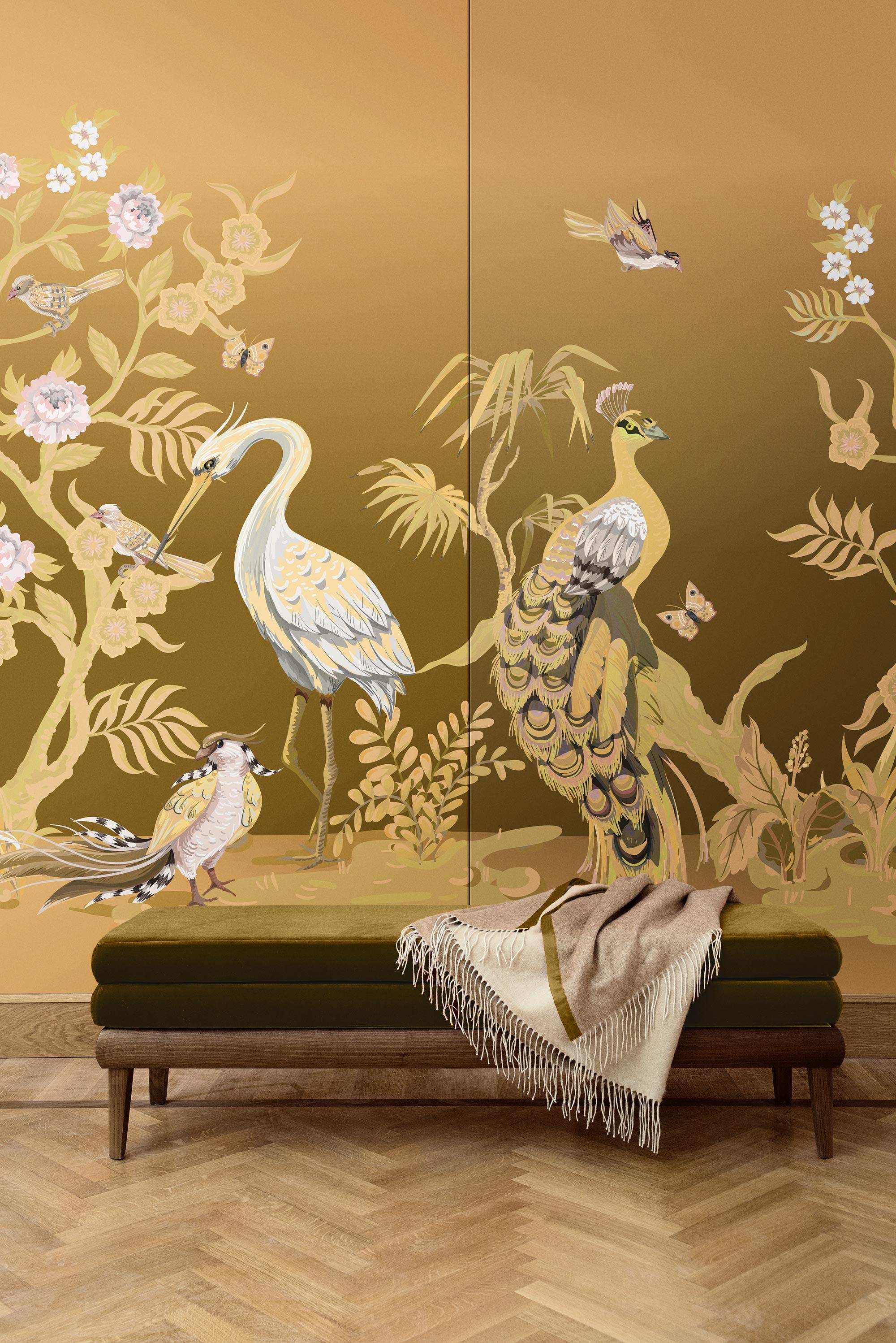 Moderne Panneau de soie contemporain représentant des paons et des hérons en vente