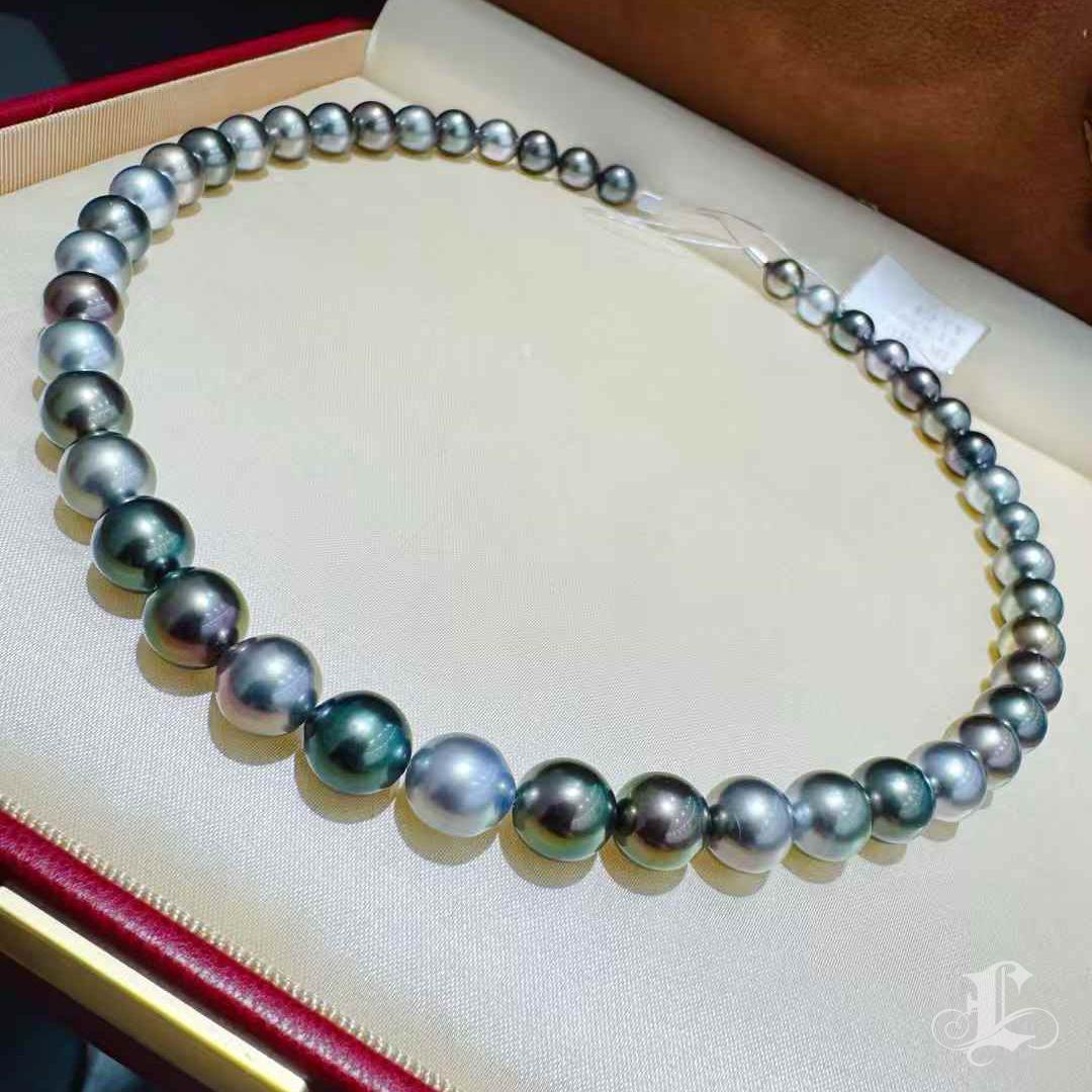 Collana di perle di Tahiti certificate Peacock Aurora PSL In condizioni Nuovo a New York, NY