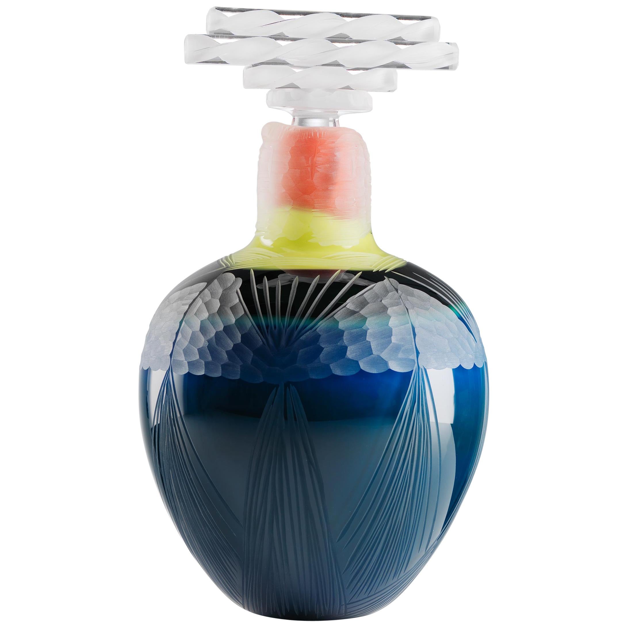 Vase aus mundgeblasenem Pfauenglas Handgemacht von Juli Bolaños-Durman
