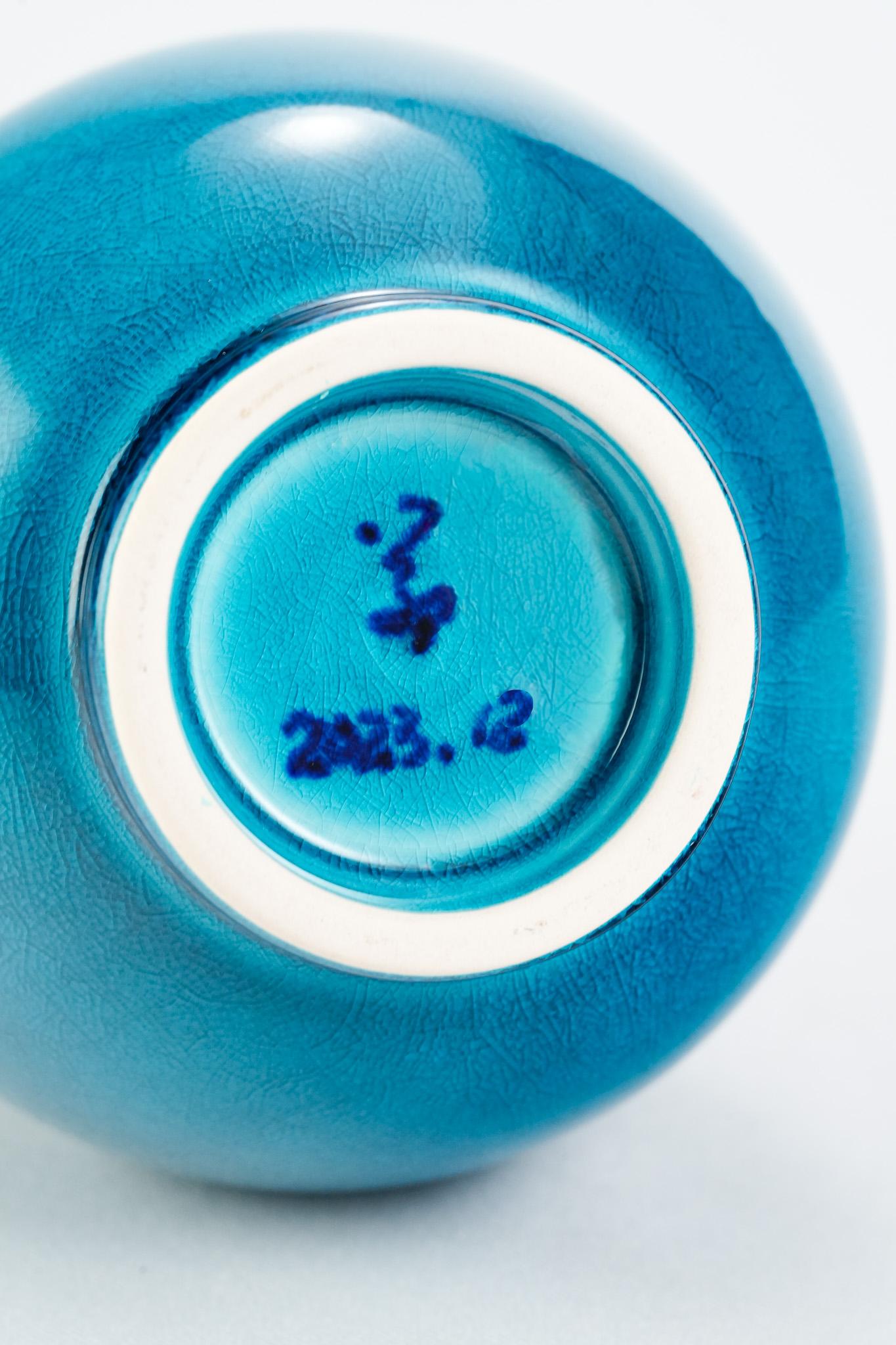 Céramique Vase à long col en porcelaine 