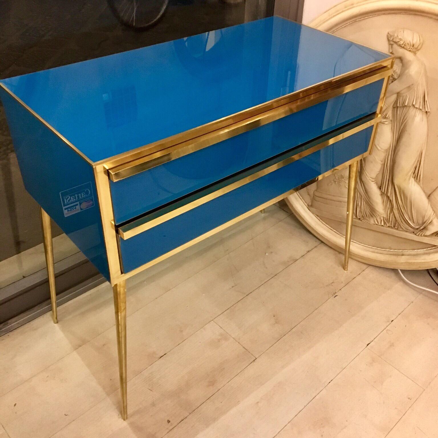 Peacock Blue Opaline Glass Chest of Drawers Brass Fittings, 1950s In Excellent Condition In Florence, IT