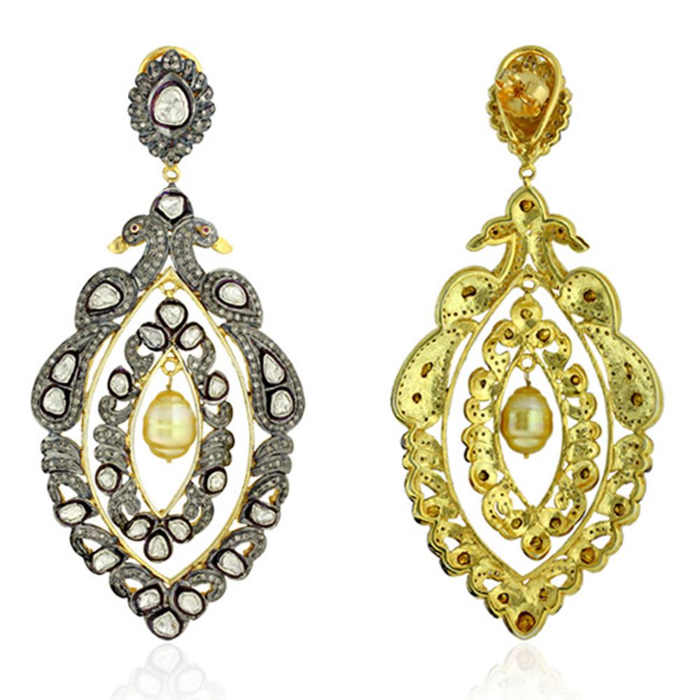 Taglio a rosa Set di orecchini con diamanti e perle Rosecut con design a pavone in argento e oro 18 carati in vendita