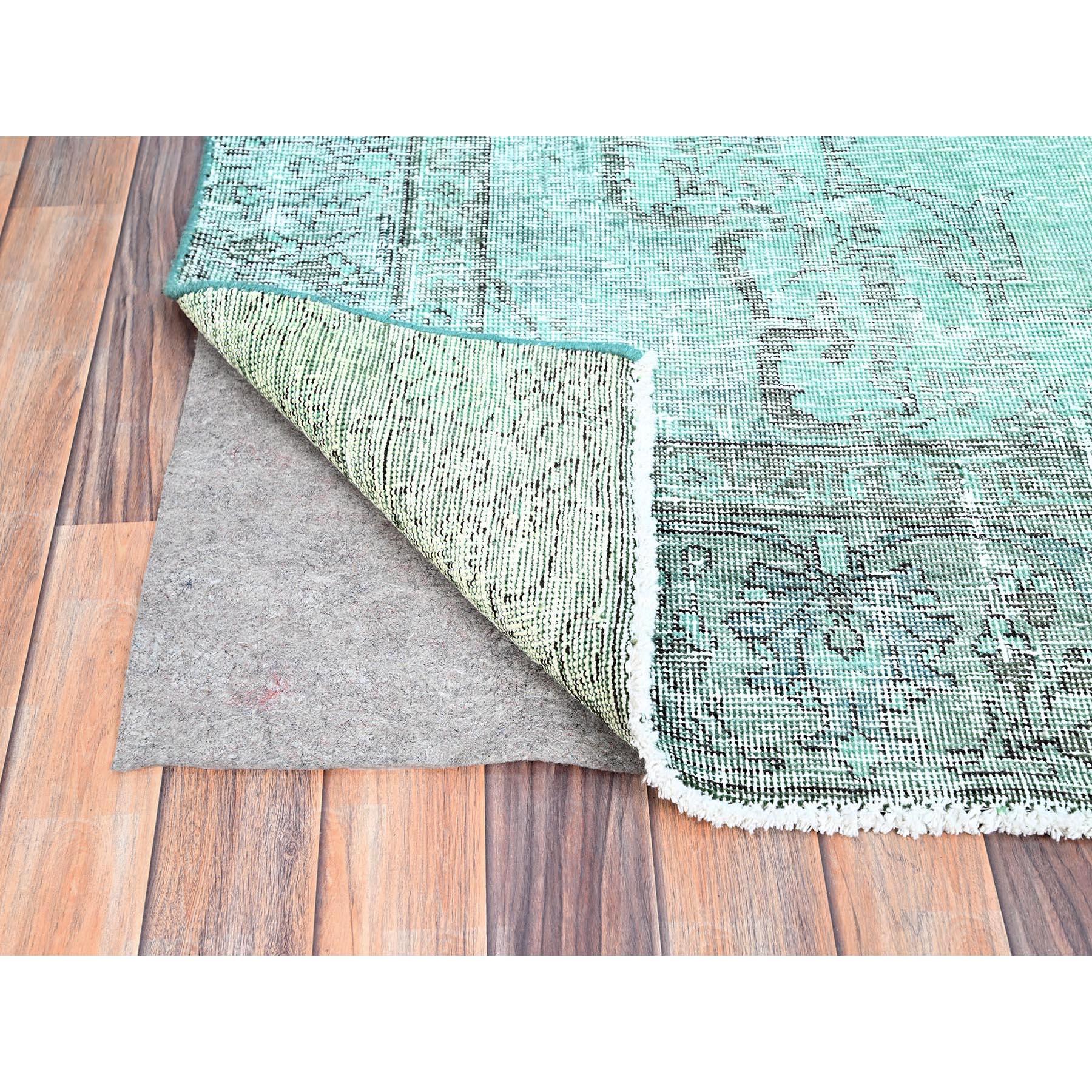 Tapis Tabriz persan ancien, noué à la main et recouvert de laine vert paon Bon état - En vente à Carlstadt, NJ