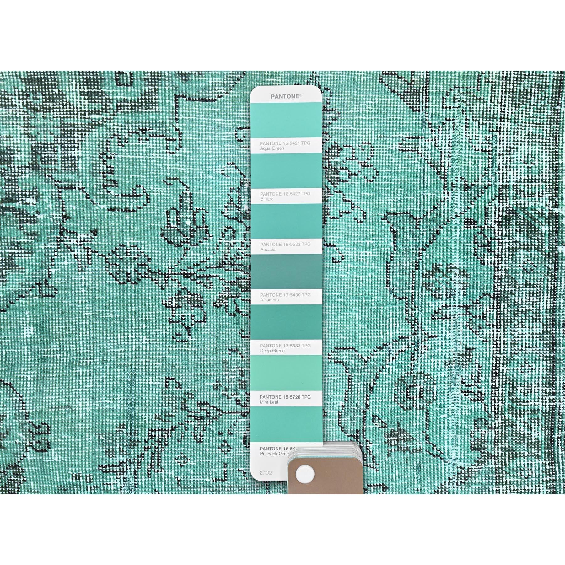 Tapis Tabriz persan ancien, noué à la main et recouvert de laine vert paon en vente 1
