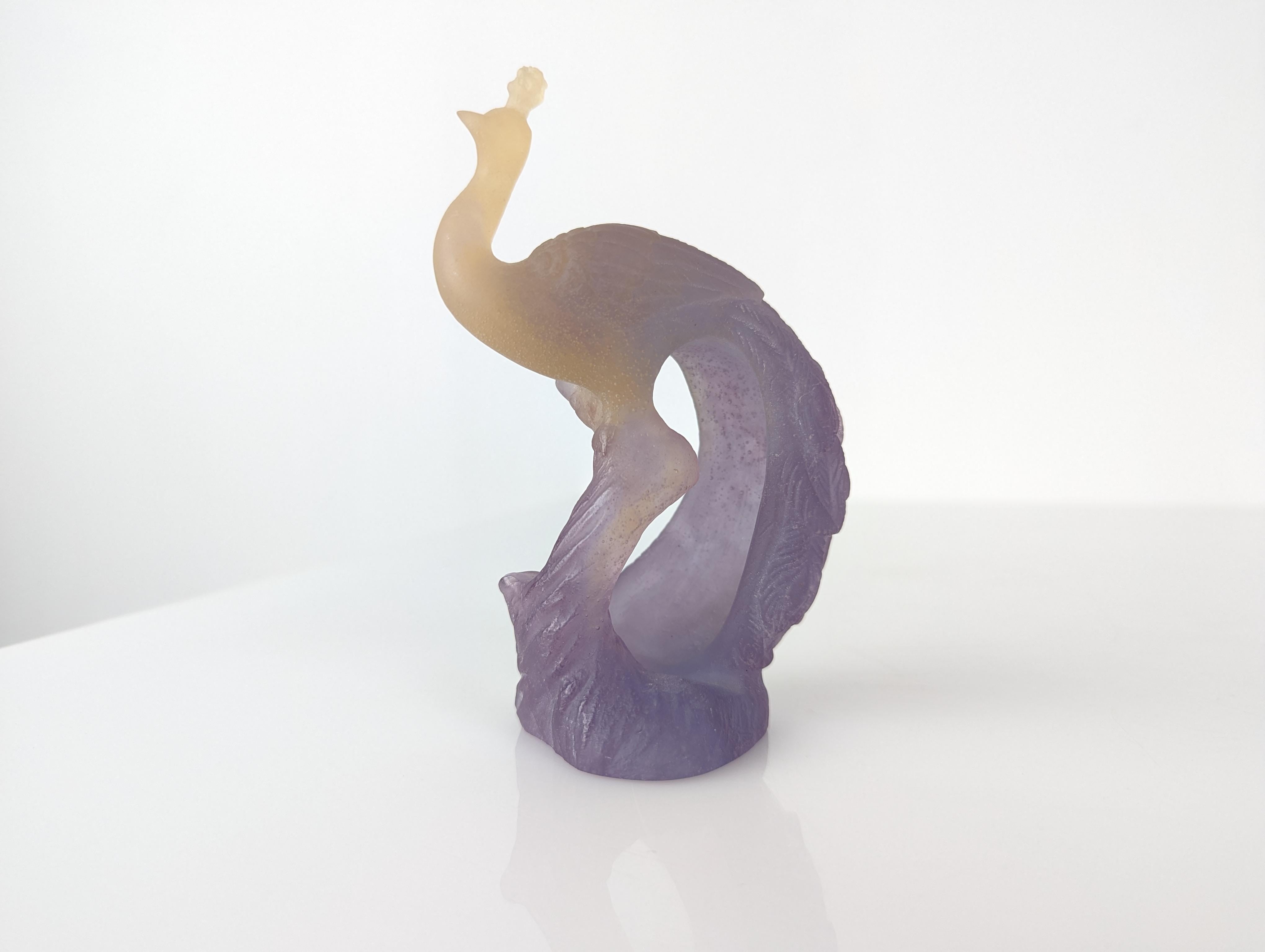 Sculpture made in pate de verre by the prestigious French house Daum during the second half of the 20th century in beautiful purple and orange tones. signed at the base Daum France.