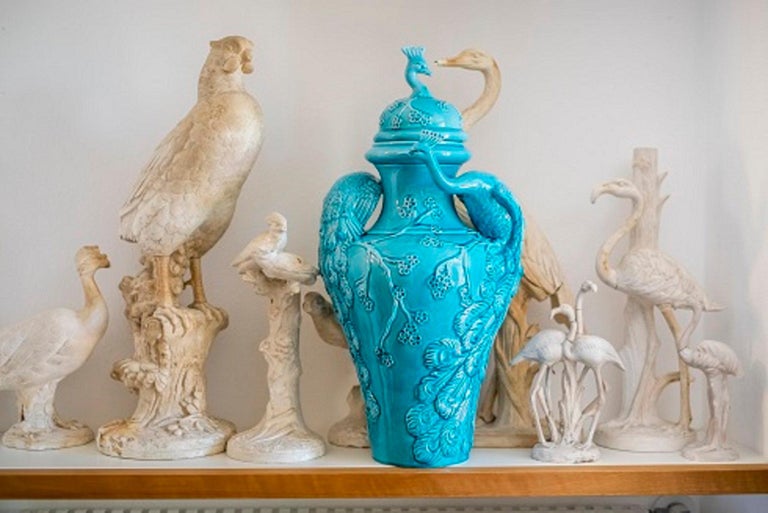 Beauty at its best
This stunning peacock vase is crafted in Italy by local artisans.