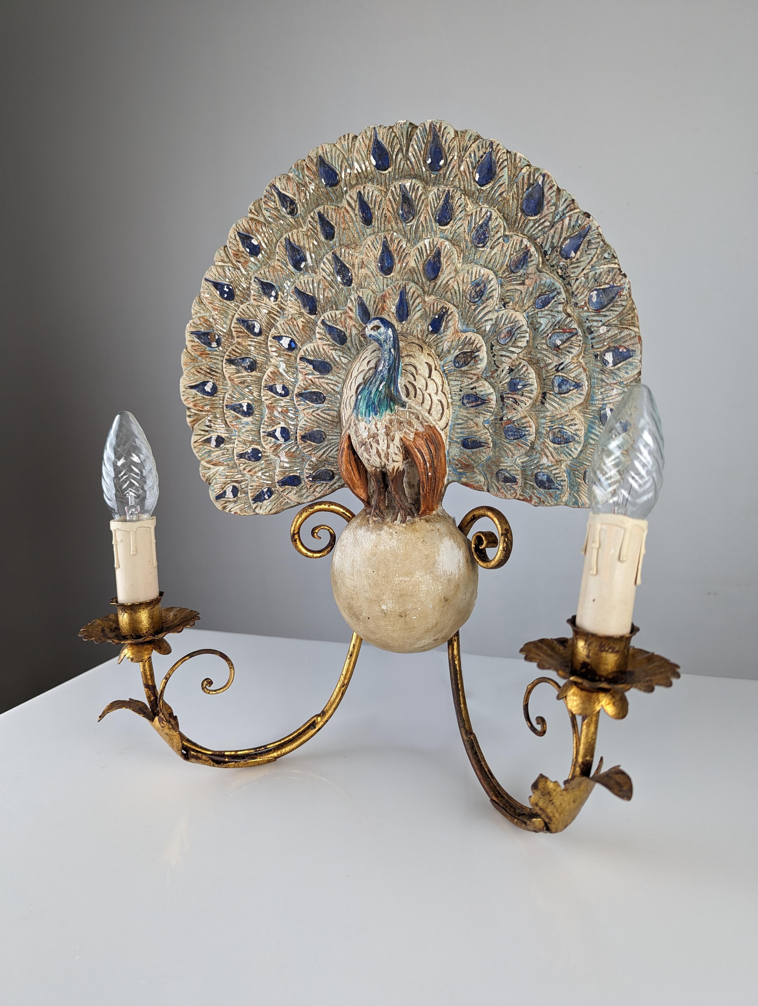 Peacock wall lamp in polychrome wood 2
