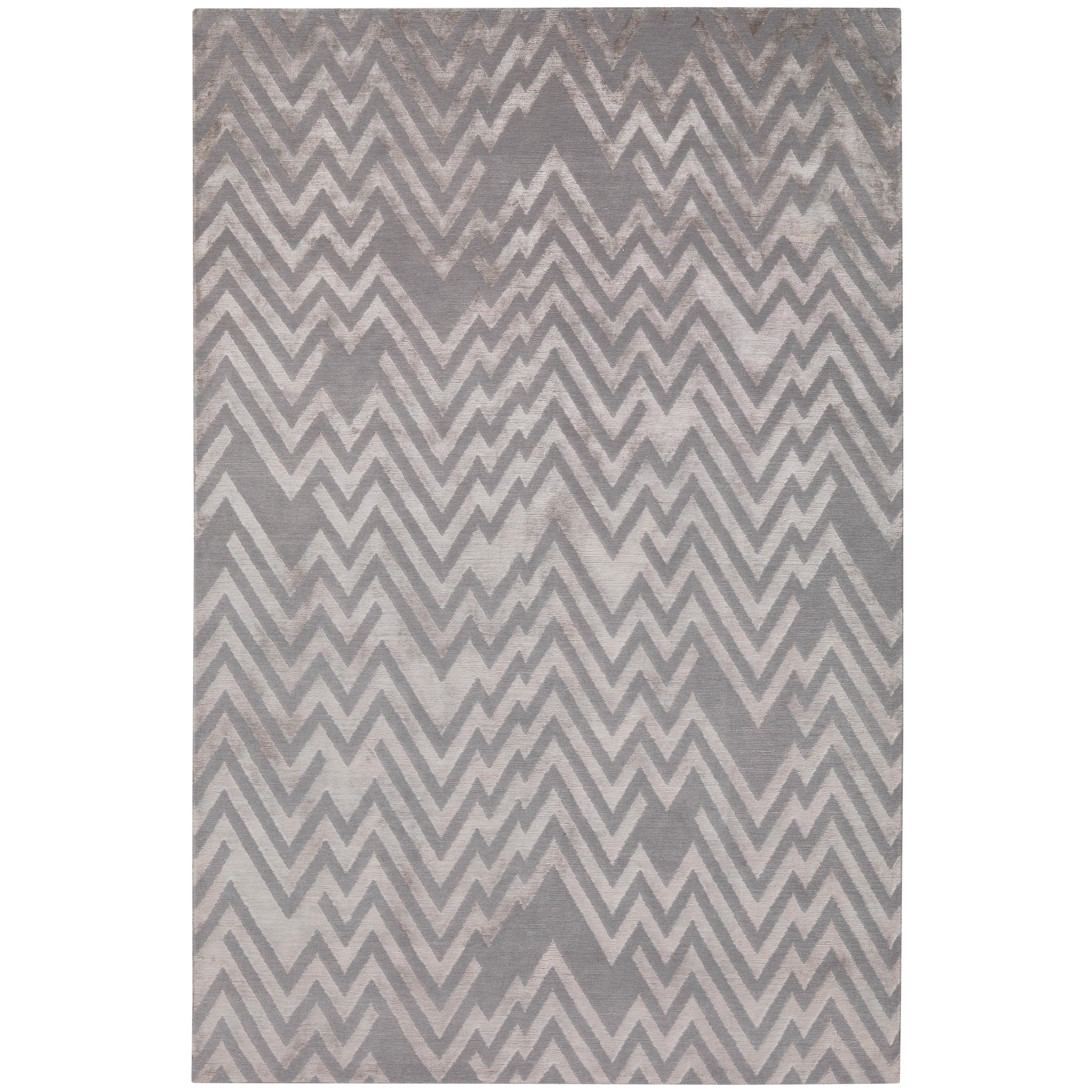Peaks Hand-Knotted 10x8 Rug in Wool and Silk by Paul Smith