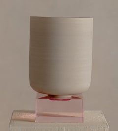 Peana Model 1 Oggetto grande rosa di Eter Design