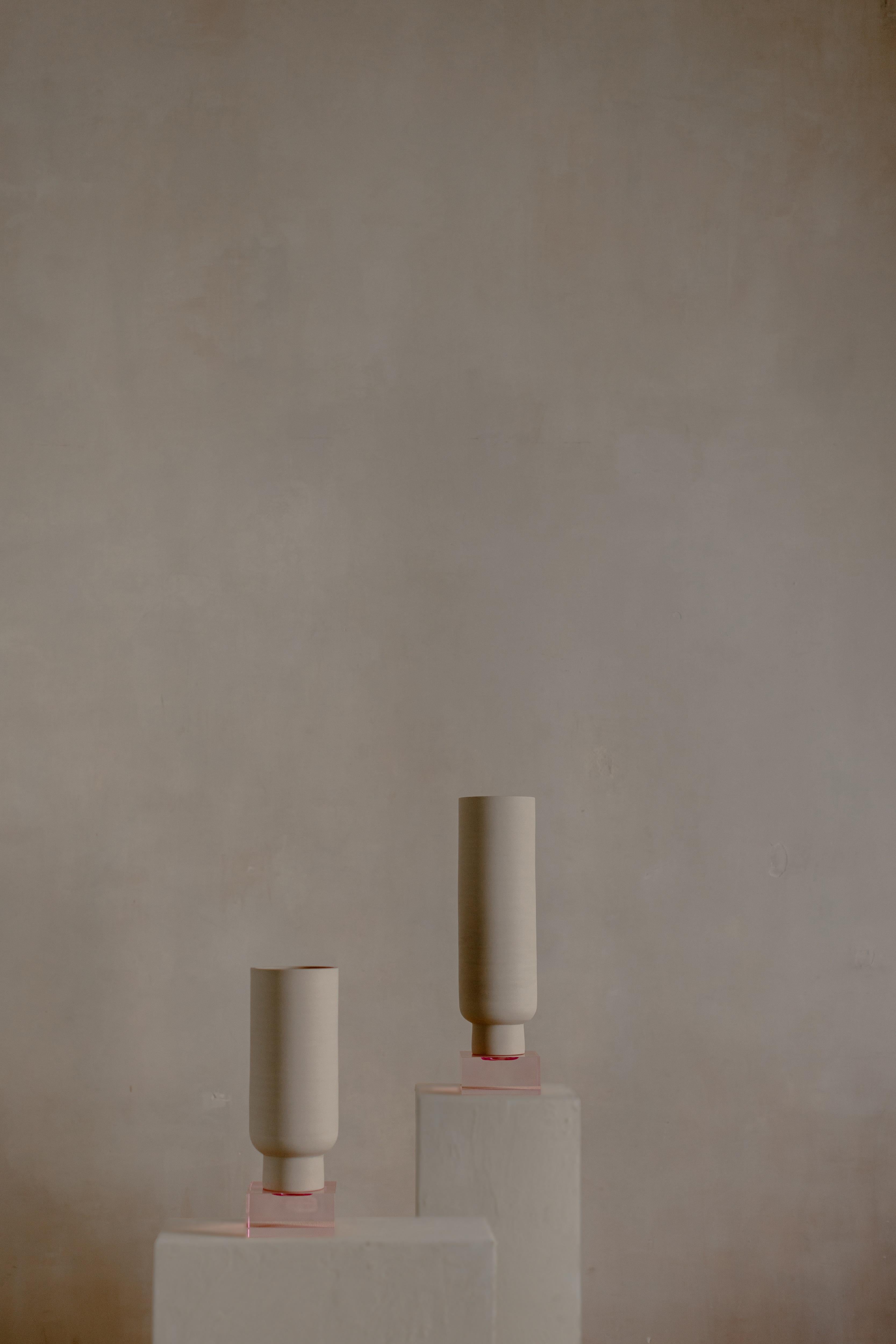 Americano Peana Model 3 Small Pink Vessel di Eter Design in vendita