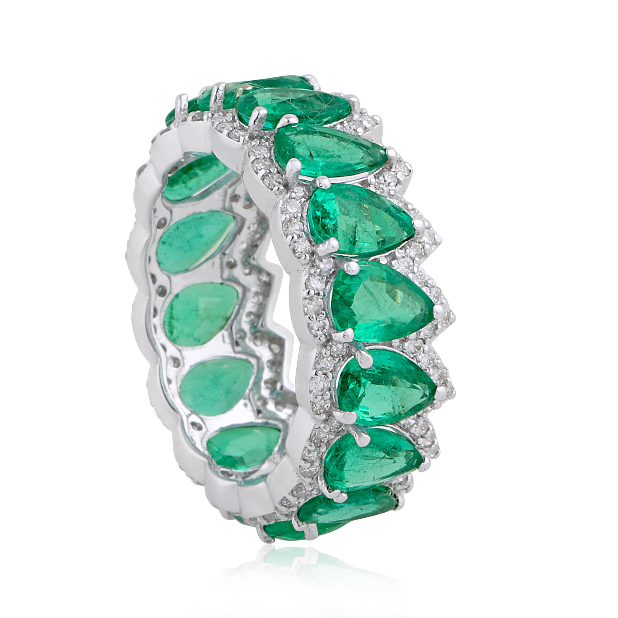 For Sale:  Pear 5.85ct Emerald Eternity 0.85ct Diamond Accents 18k White Gold Band Ring 2