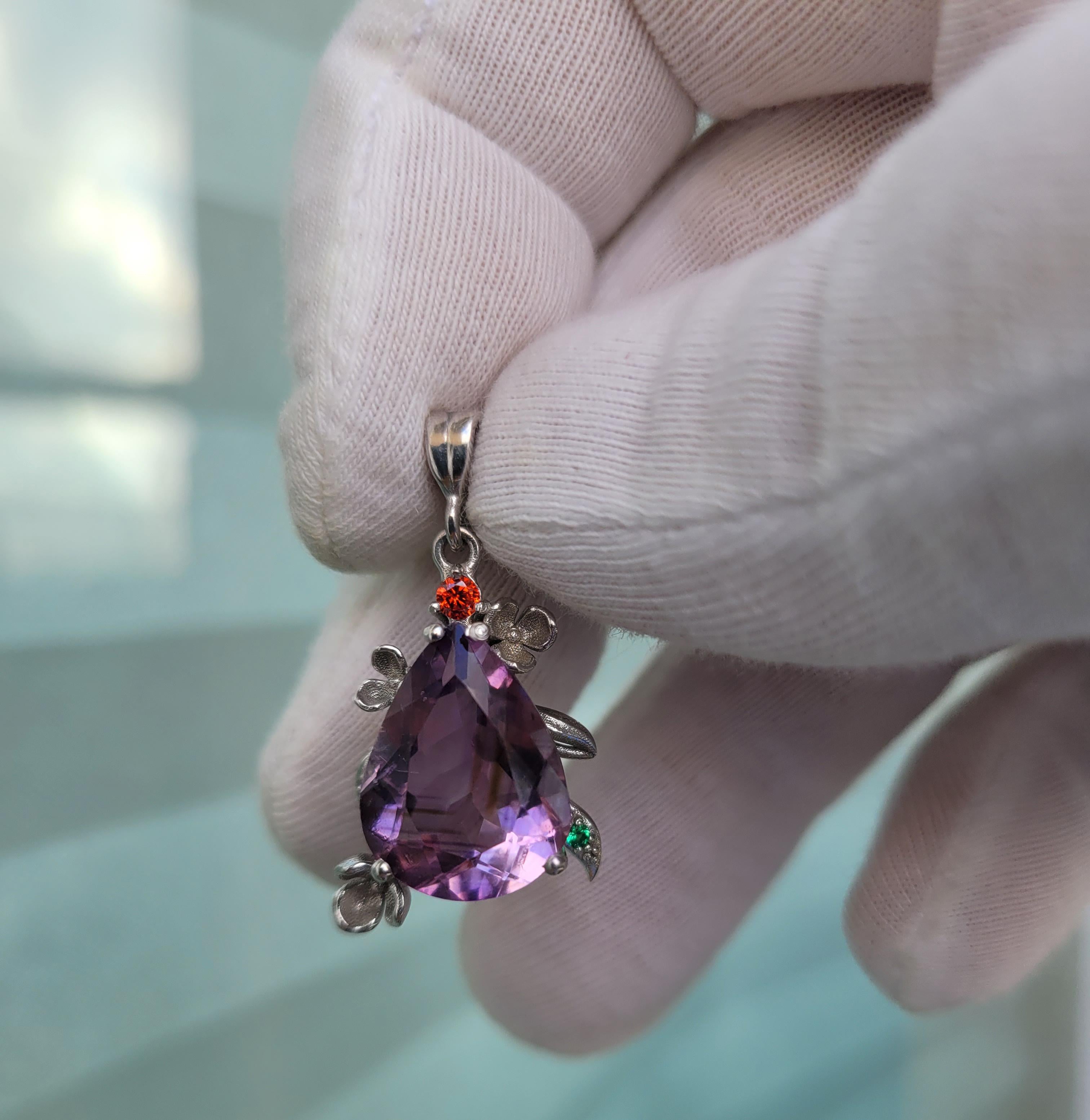 Pendentif poire en améthyste en vente 4