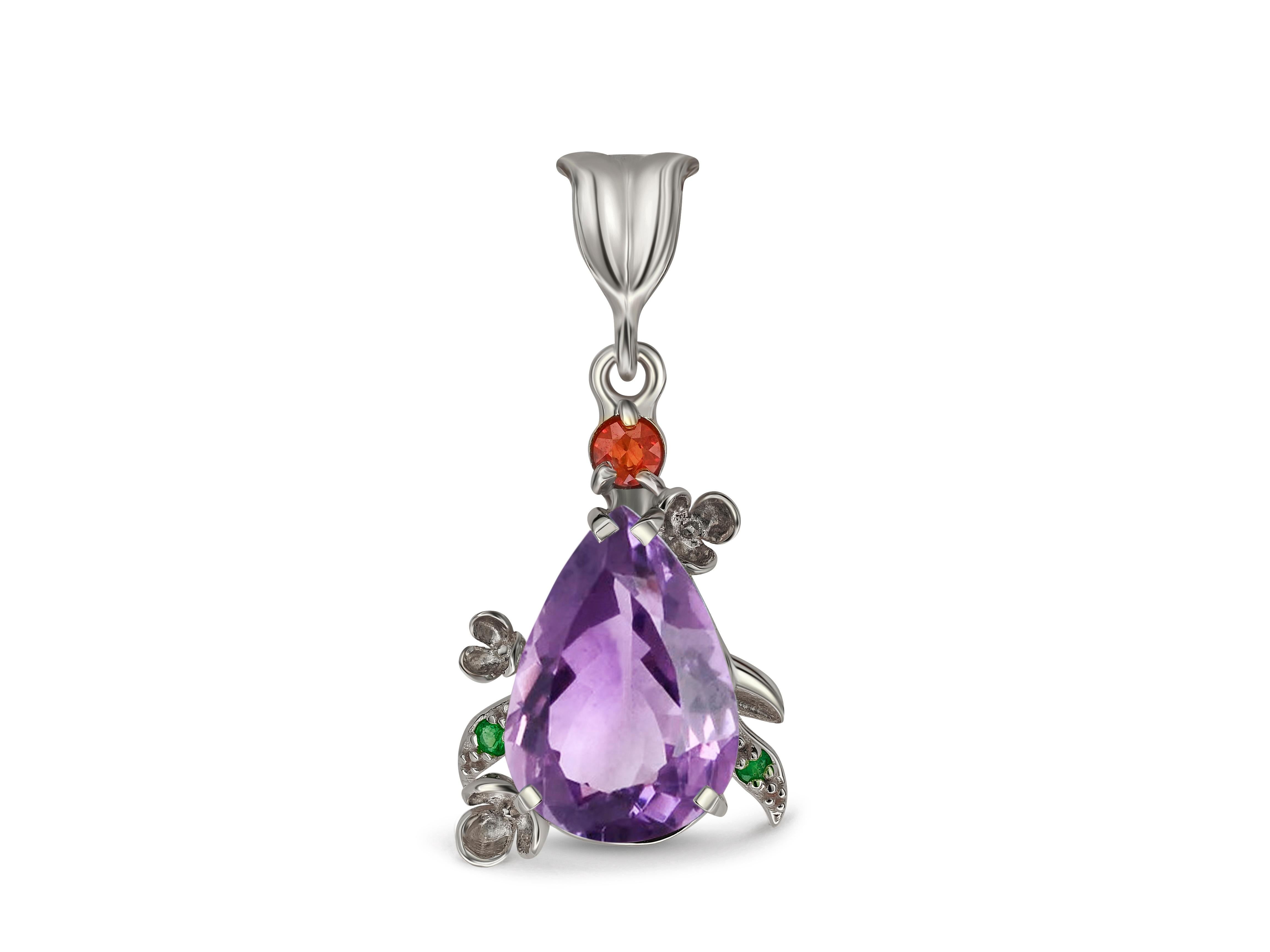 Taille poire Pendentif poire en améthyste en vente