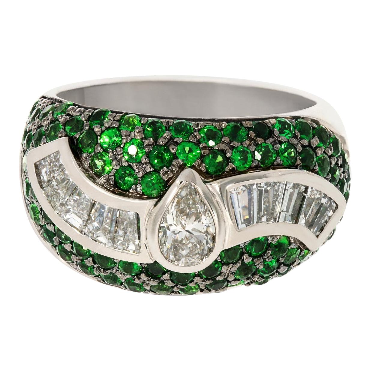 Pear and Trapezoid Cut Diamond and Tsavorite Cocktail Ring set in White Gold  For Sale